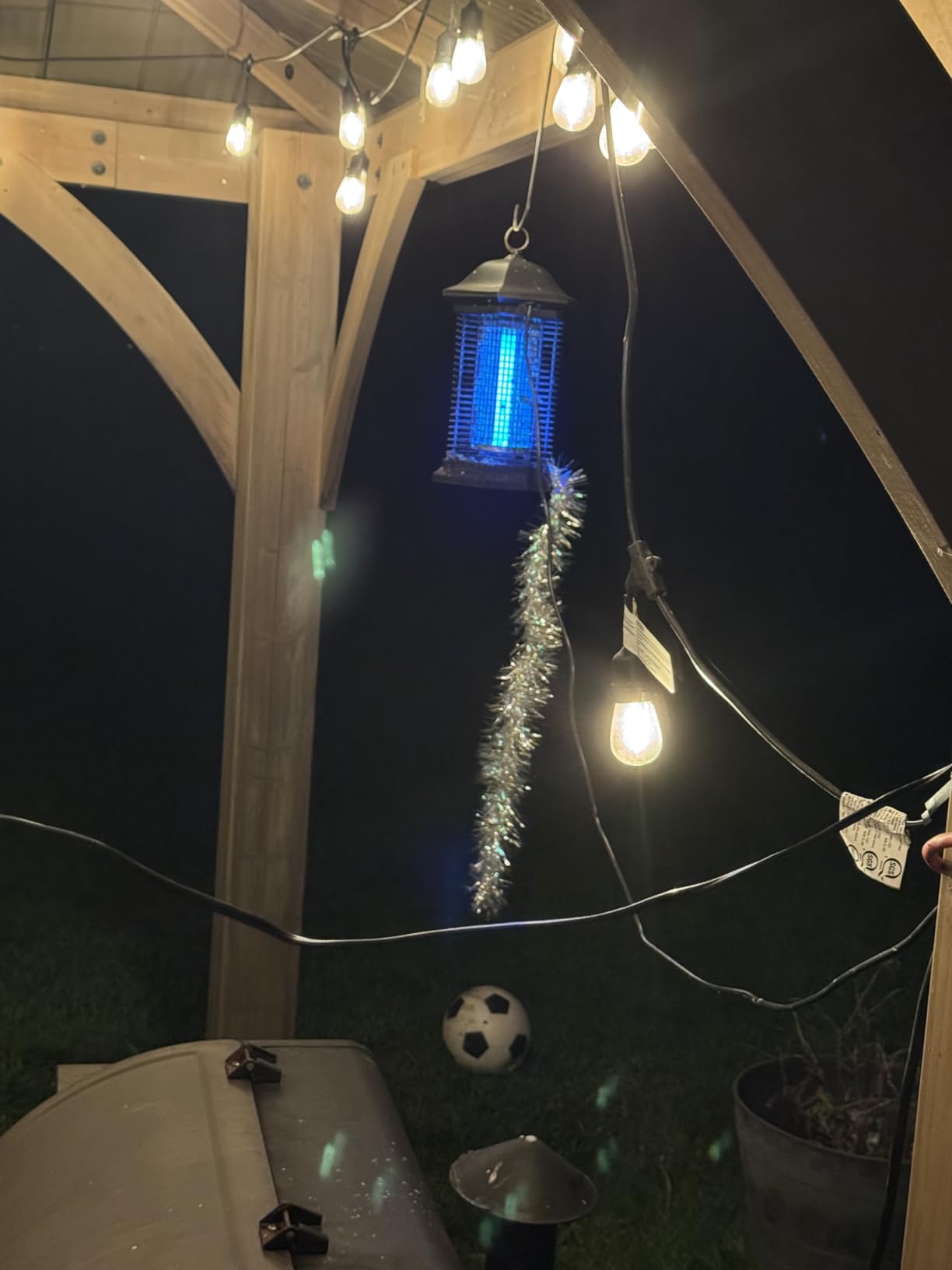 AMUFER Bug Zapper Outdoor Indoor with18W Power & 4400V Instant Grid customer photo 2