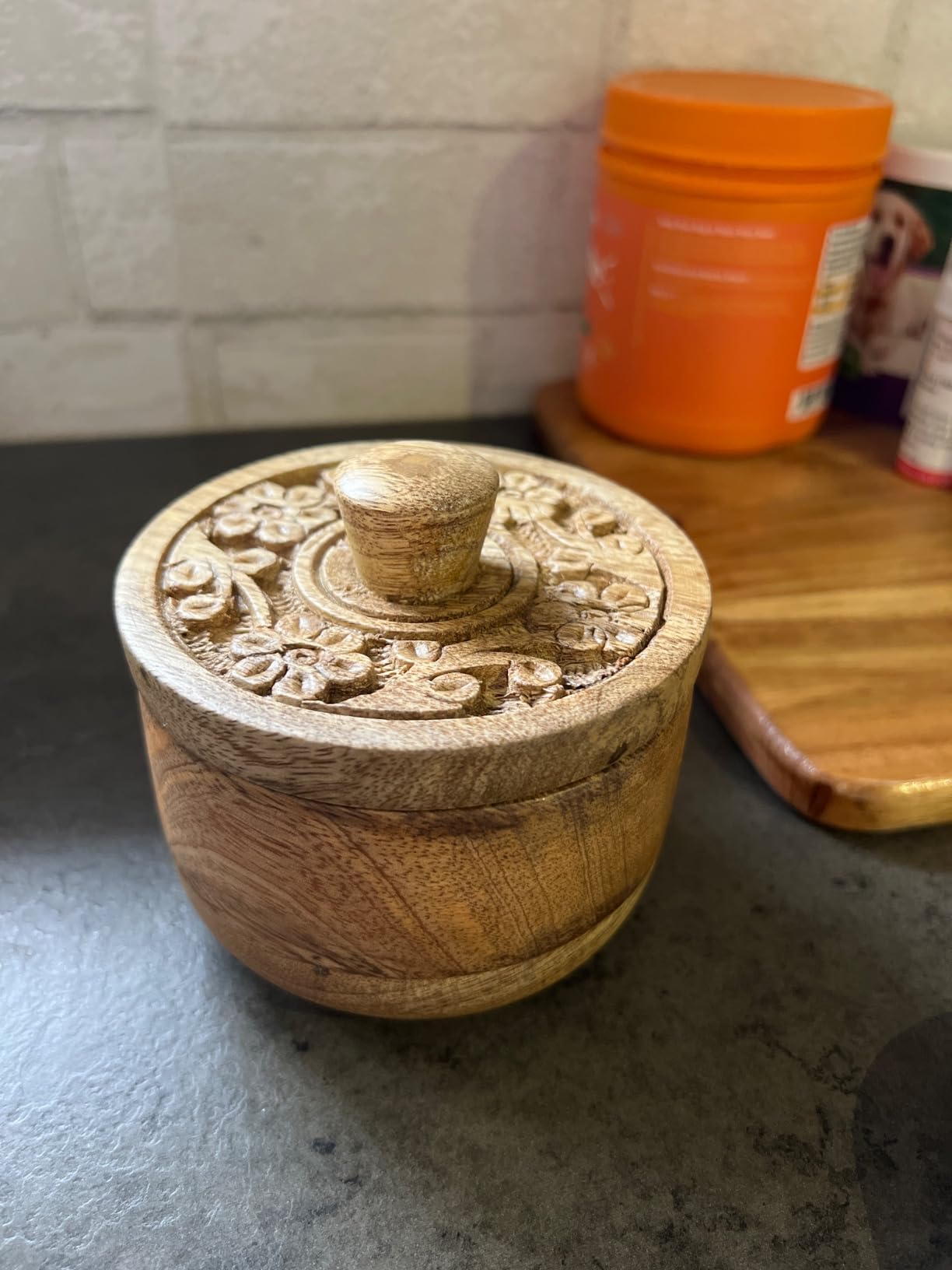Mie Creations Rustic Salt Box Cellar with Lid & Spoon, Mango Wood Floral customer photo 1