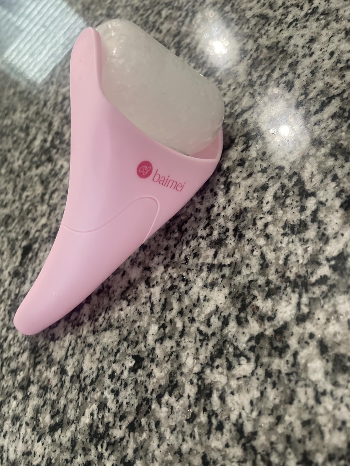 BAIMEI IcyMe Ice Roller for Face & Gua Sha Set, Depuff & Migraine Relief customer photo 1
