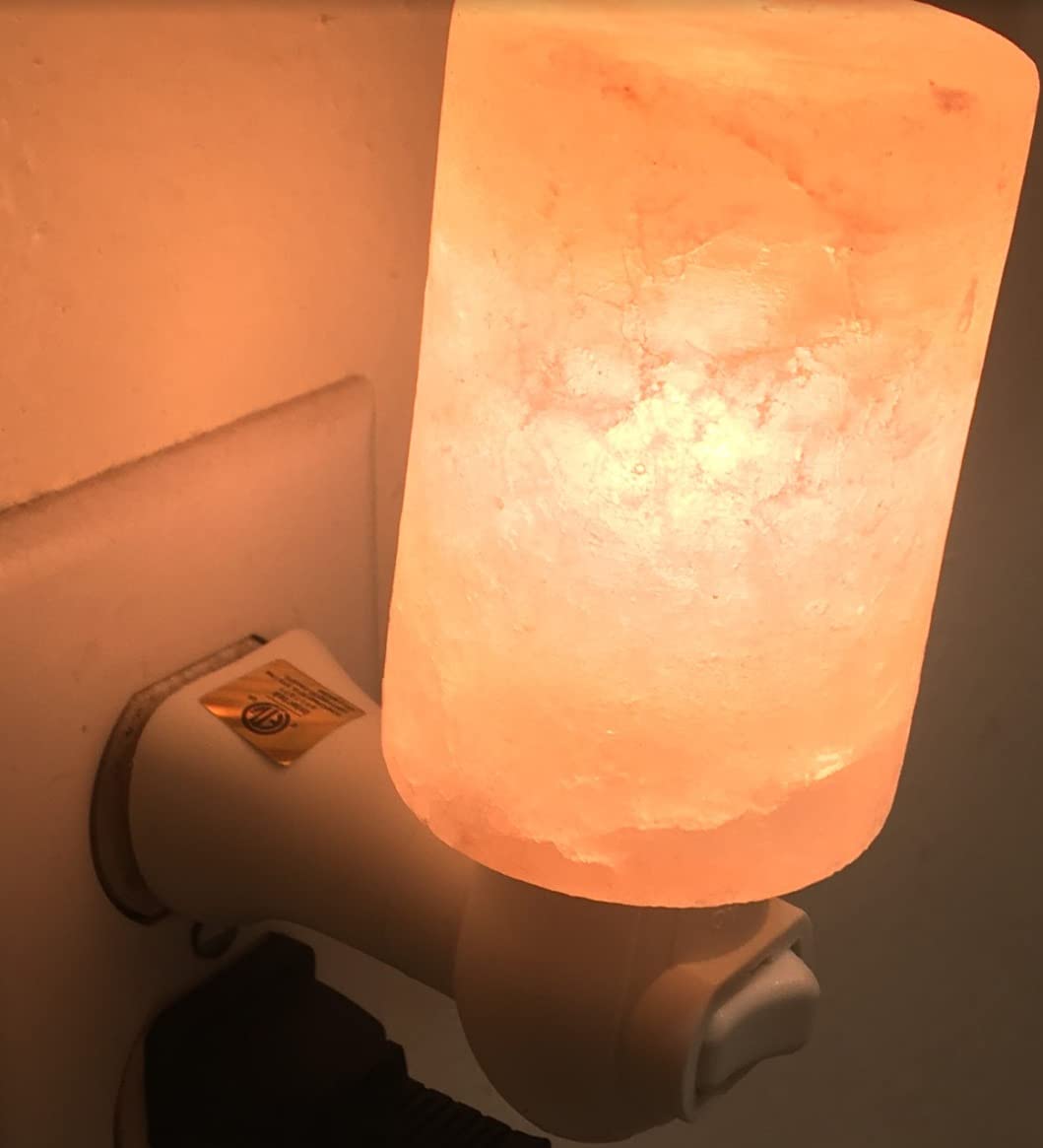 AULTRA Salt Lamp Night Light with Himalayan Natural Crystal Salt Color Lights - UL Listed Plug for Bedrooms Or Bathrooms (1 Pack) customer photo 1