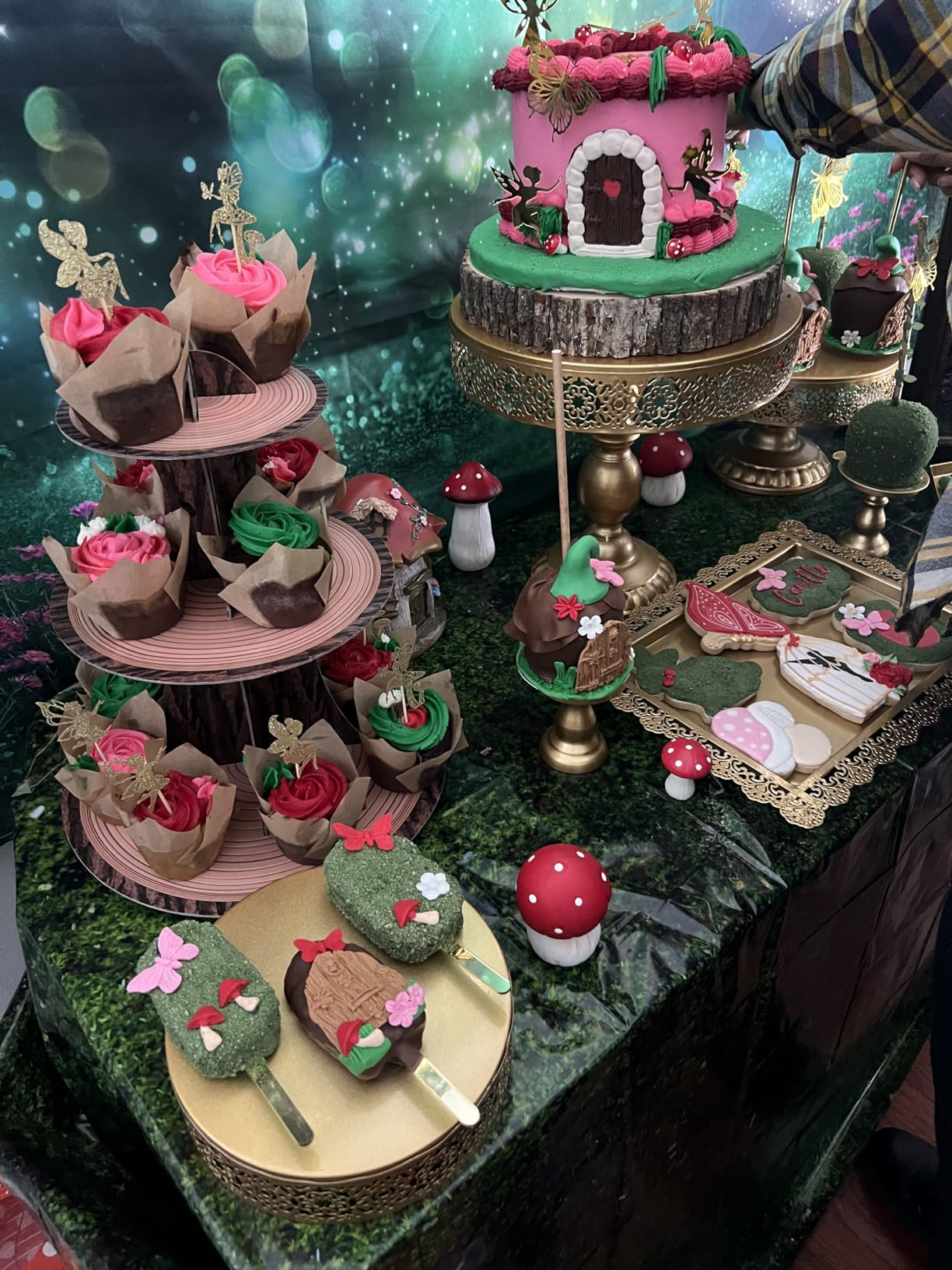 10 Pieces Gold Cake Stand Set, Metal Round Cupcake Holder Dessert Display Plate Serving Platter, Dessert Table Stands and Trays Set for Christmas, Wedding, Birthday, Anniversary, Tea Party customer photo 2