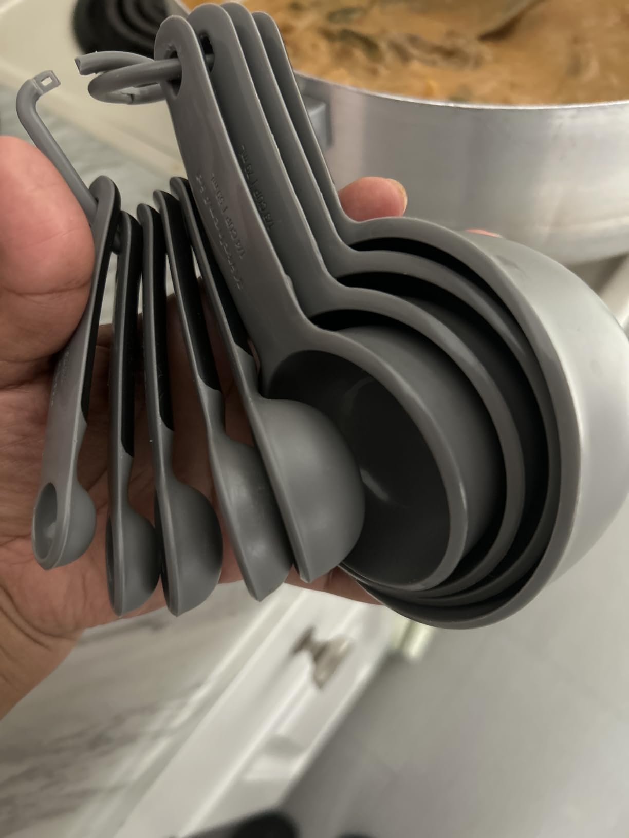 KitchenAid Universal Easy To Read Measuring Cup and Spoon Set with Soft Grip Handle for Maximum Control, Hang Hole and Nesting For Easy Storage, Dishwasher Safe, 9 Piece, Pistachio customer photo 1