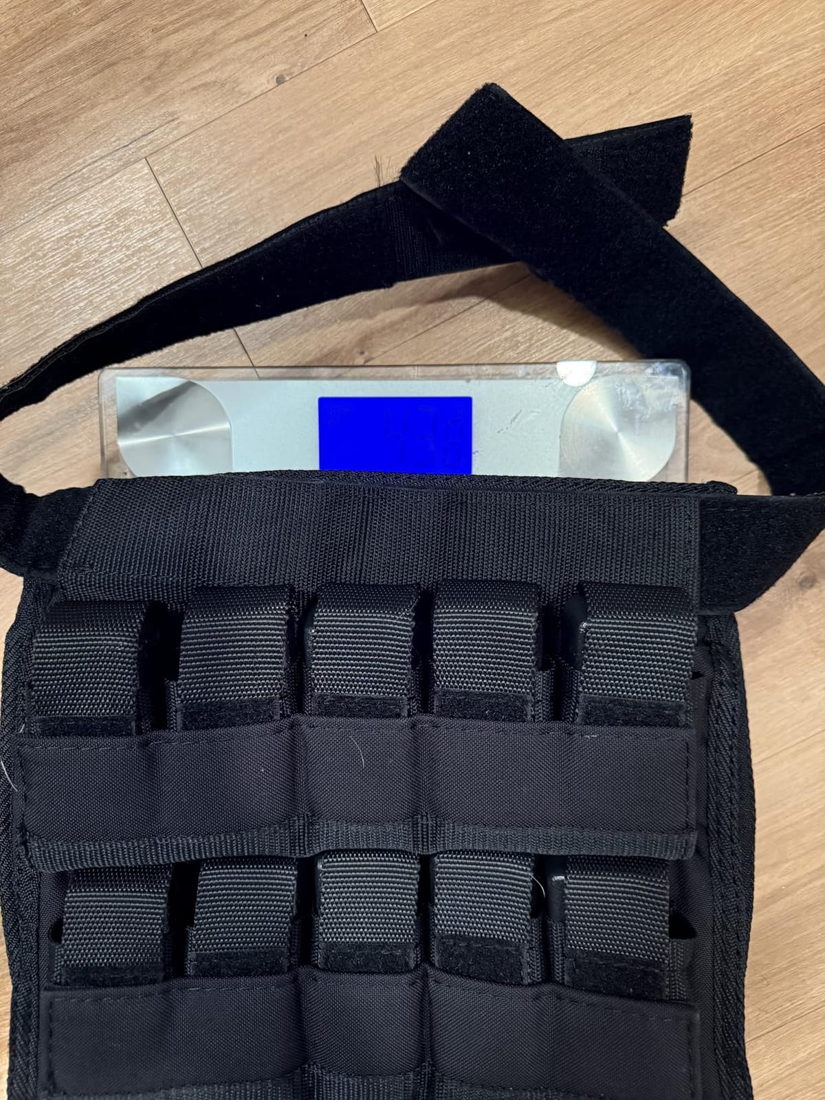 HANZO Weighted Vest for Men & Women 25lbs | 35lbs | 45lbs | 65lbs | Weight Vest With Removable Iron Weights, Adjustable Heavy Duty Weighted Workout Vest for Calisthenics & Fitness Training customer photo 2