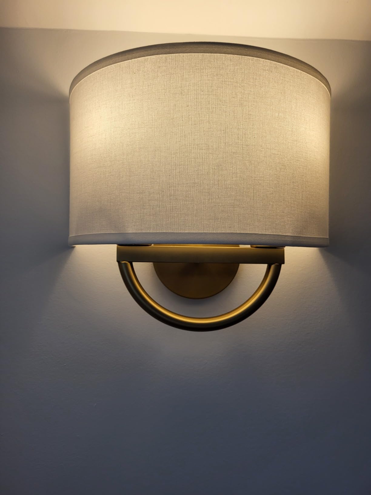 Yosoan 2-Light White Fabric Cloth Brass Wall Sconce Stairwell Fixture Light customer photo 1