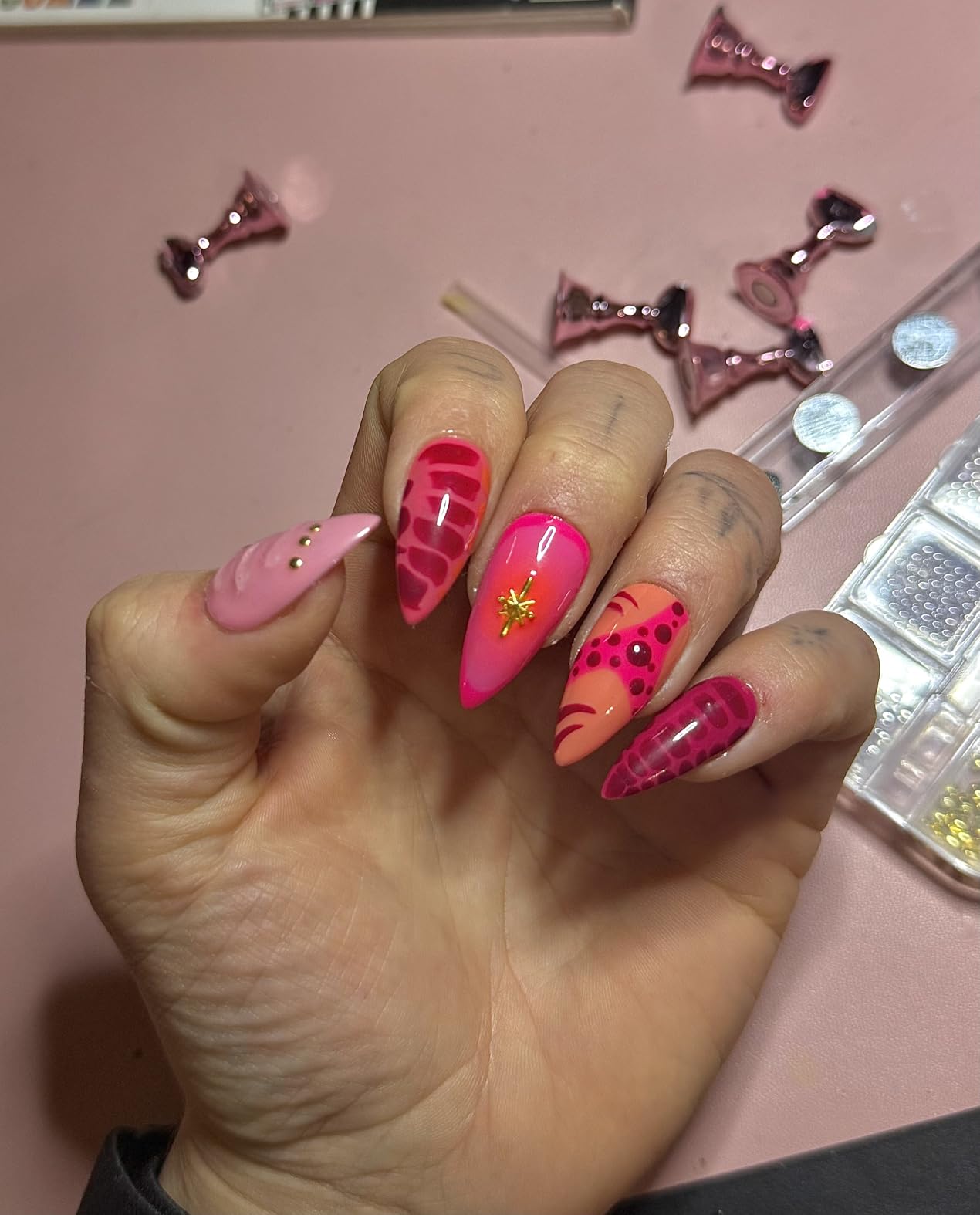 32pcs Nail Art Brushes, Acrylic Brush, Liner Dotting Tools For Beginners customer photo 1