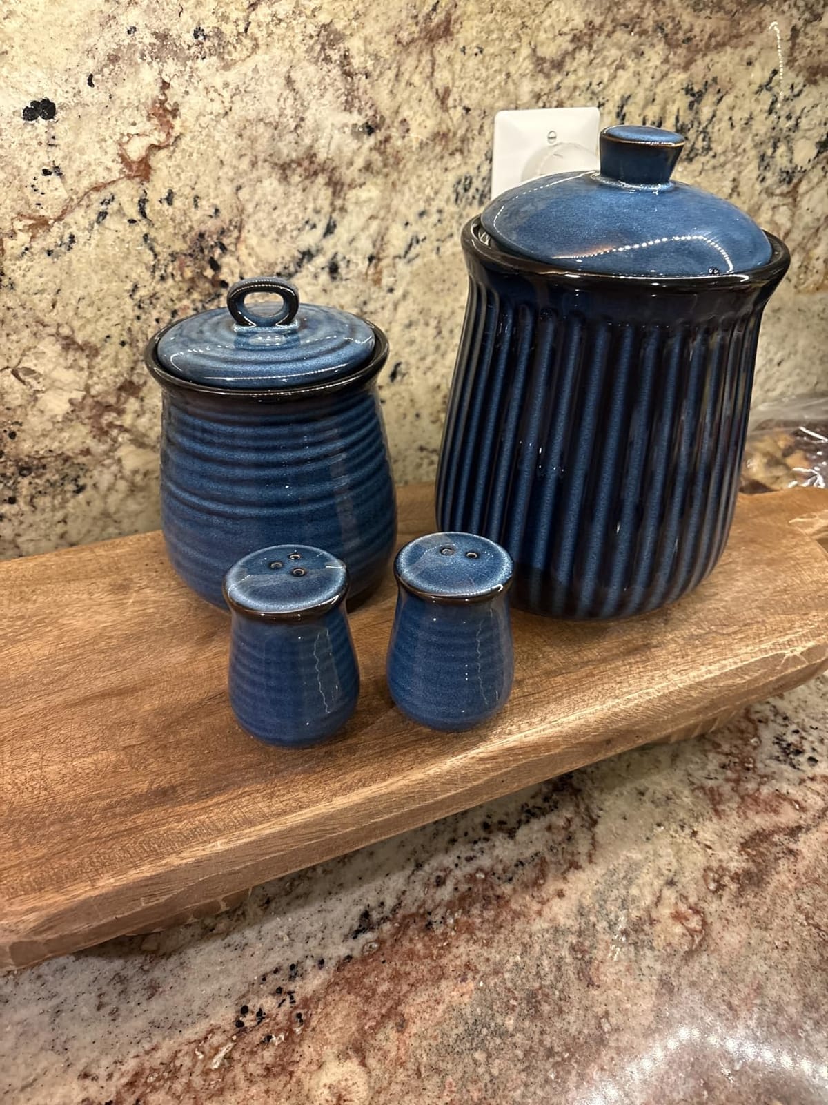 Hasense Ceramic Salt and Pepper Shakers,Navy Farmhouse Salt Shaker set of 2, Vintage Spice Shaker for Compact Cooking,Travel,BBQ, Kitchen and Resturant Decor,Blue customer photo 1