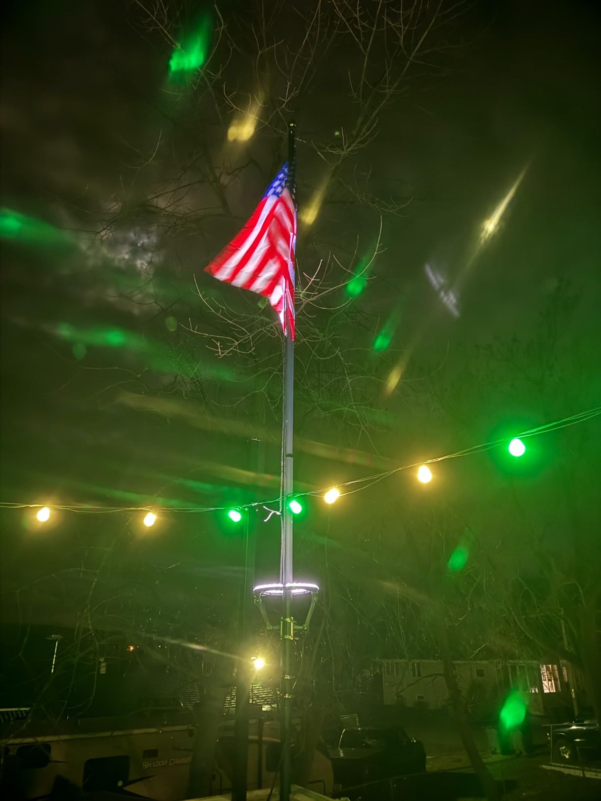Solar Flag Pole Light, 4640 Lumens Flag Pole Light Solar Powered, 12000 mAh 32 LED Flagpole Light, Lasting Up to 15 Hrs, IP65 Waterproof, Fits Outdoor 2-6