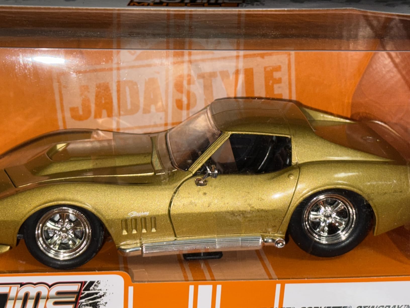 Jada Toys Big Time Muscle 1:24 1969 Chevy Corvette Stingray ZL-1 Die-cast Car Gold, Toys for Kids and Adults customer photo 1