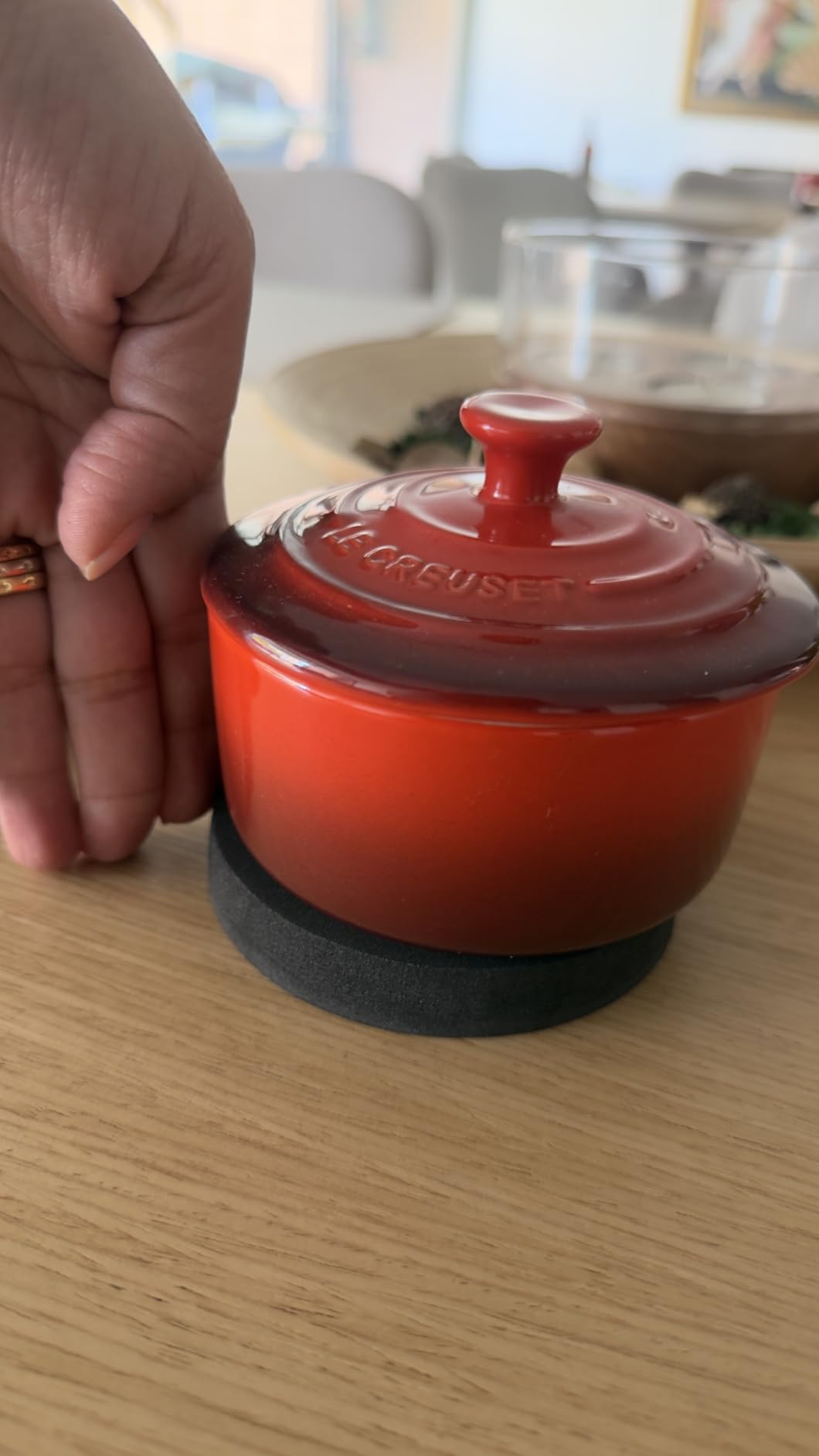 Le Creuset Stoneware Signature Cream & Sugar Set, White, Cream: 300 ml., Sugar: 8oz customer photo 2