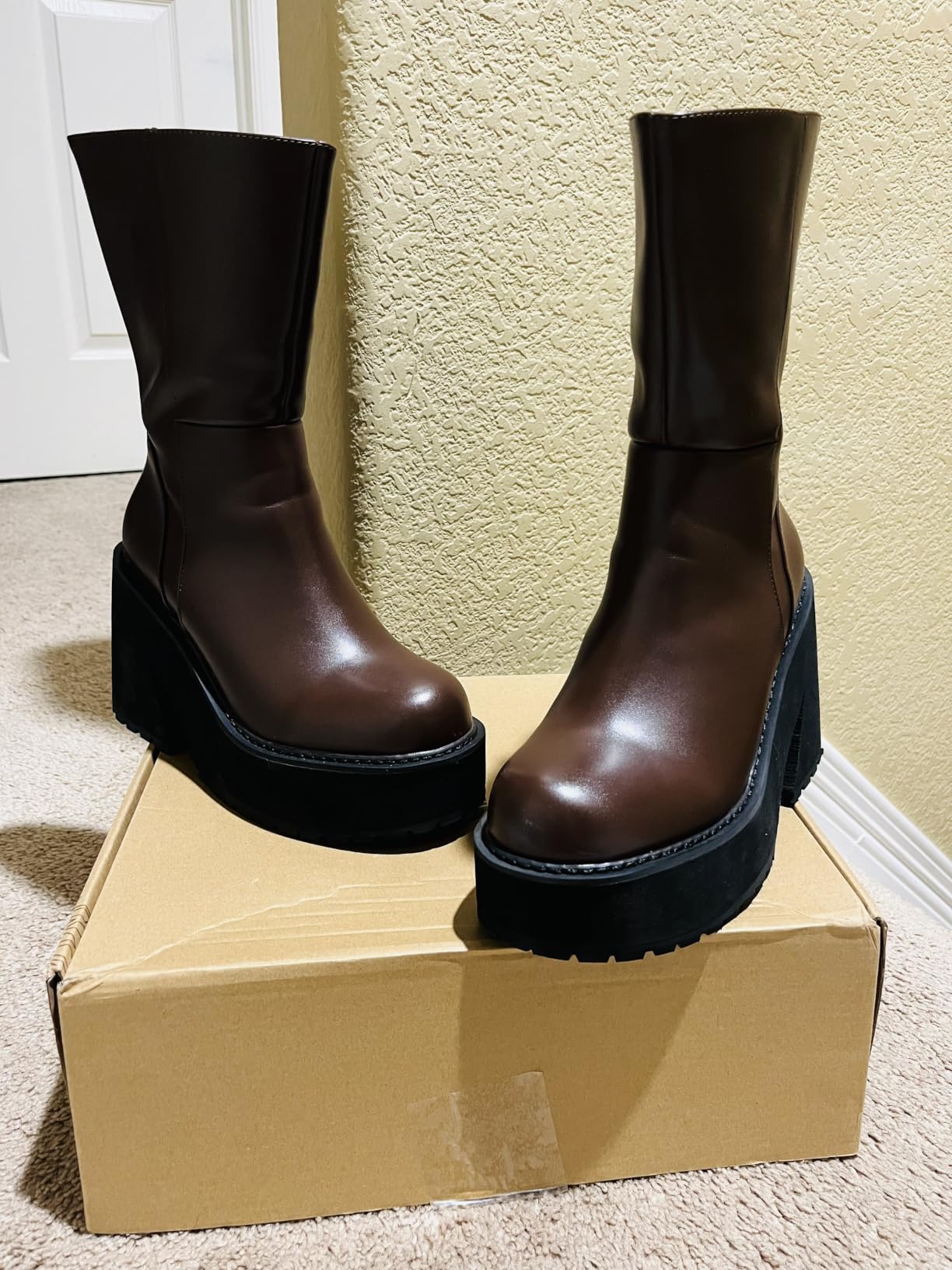 AMINUGAL Platform Ankle Boots for Women Chunky Block Heel customer photo 1
