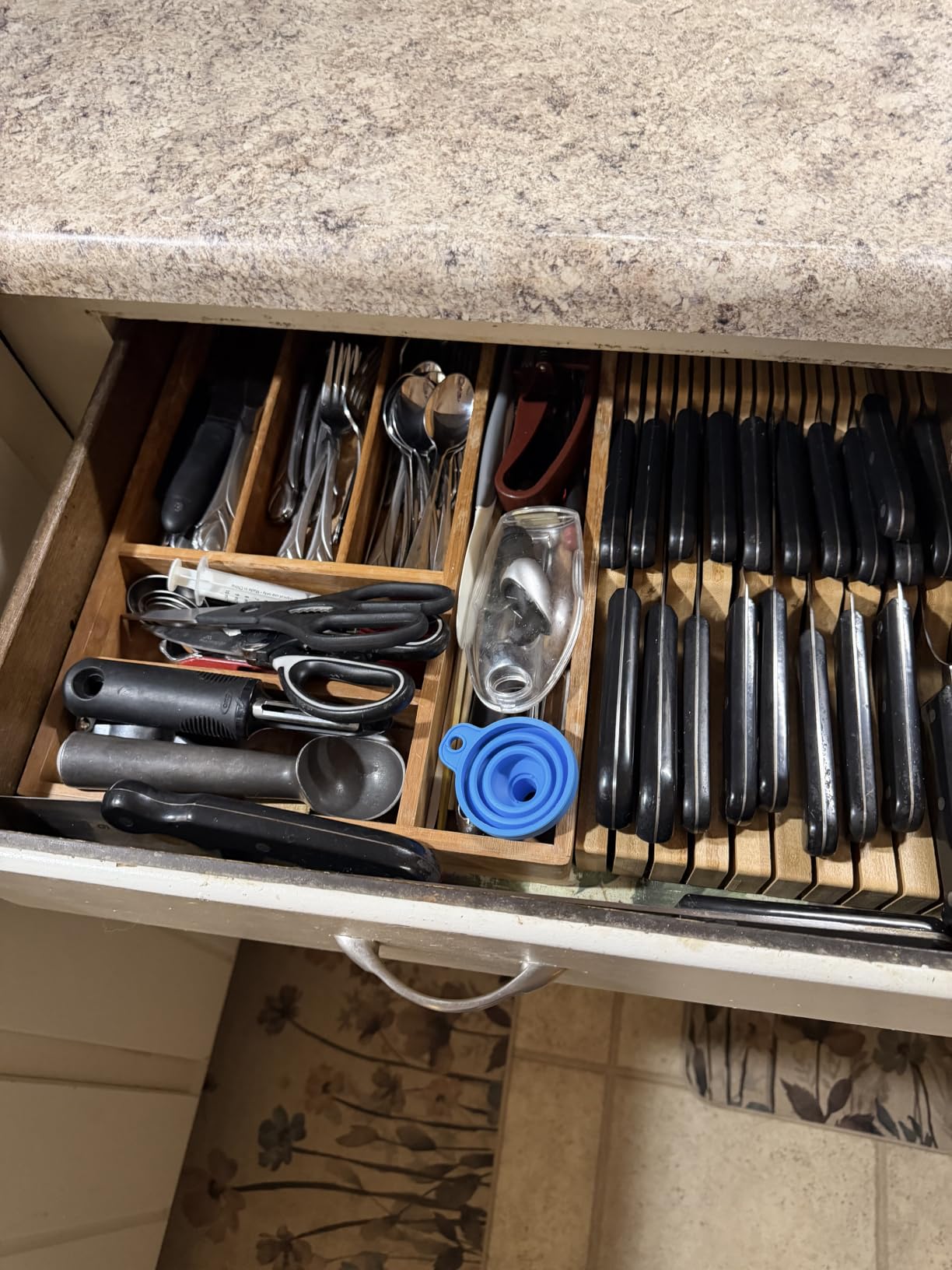 In-Drawer Knife Block Organizer - Bamboo Wood Drawer Knife Organizer - Protecting Knife Organizer Block (Not Included) (Natural, 11 Knives Dock) customer photo 2