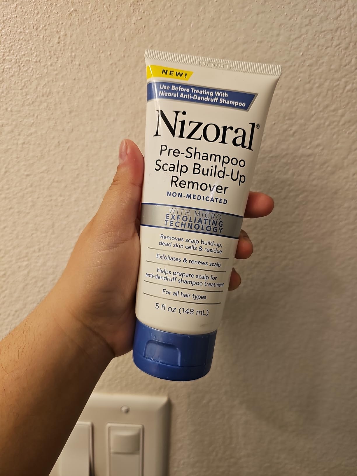 Nizoral Pre-Shampoo Scalp Build-Up Remover, 5 oz customer photo 1