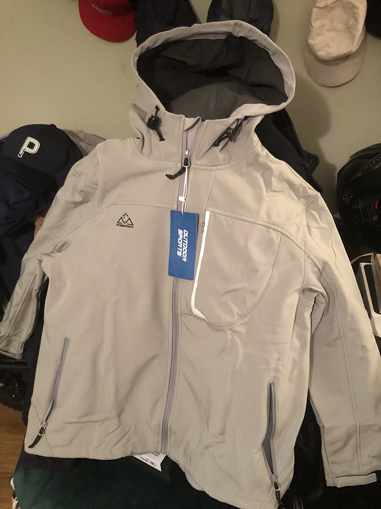 Rdruko Men's Lightweight Softshell Jacket Fleece Lined Hooded customer photo 2