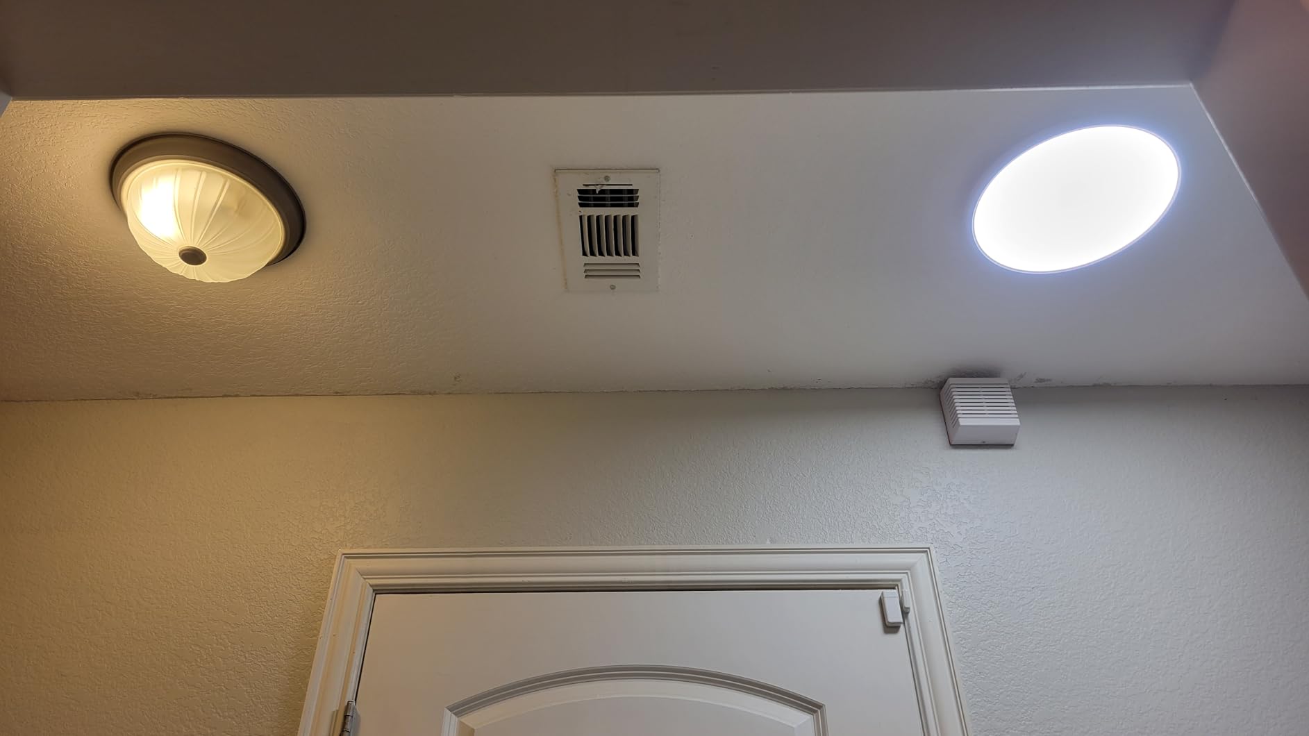 zemty 6Pack 12-Inch LED Flush Mount Ceiling Lights, 24W 3200Lumens 5 CCT Adjustable (3000K-6500K), Round Bright Light Fixture for Bedroom Kitchen Bathroom Hallway Closet(White) customer photo 1