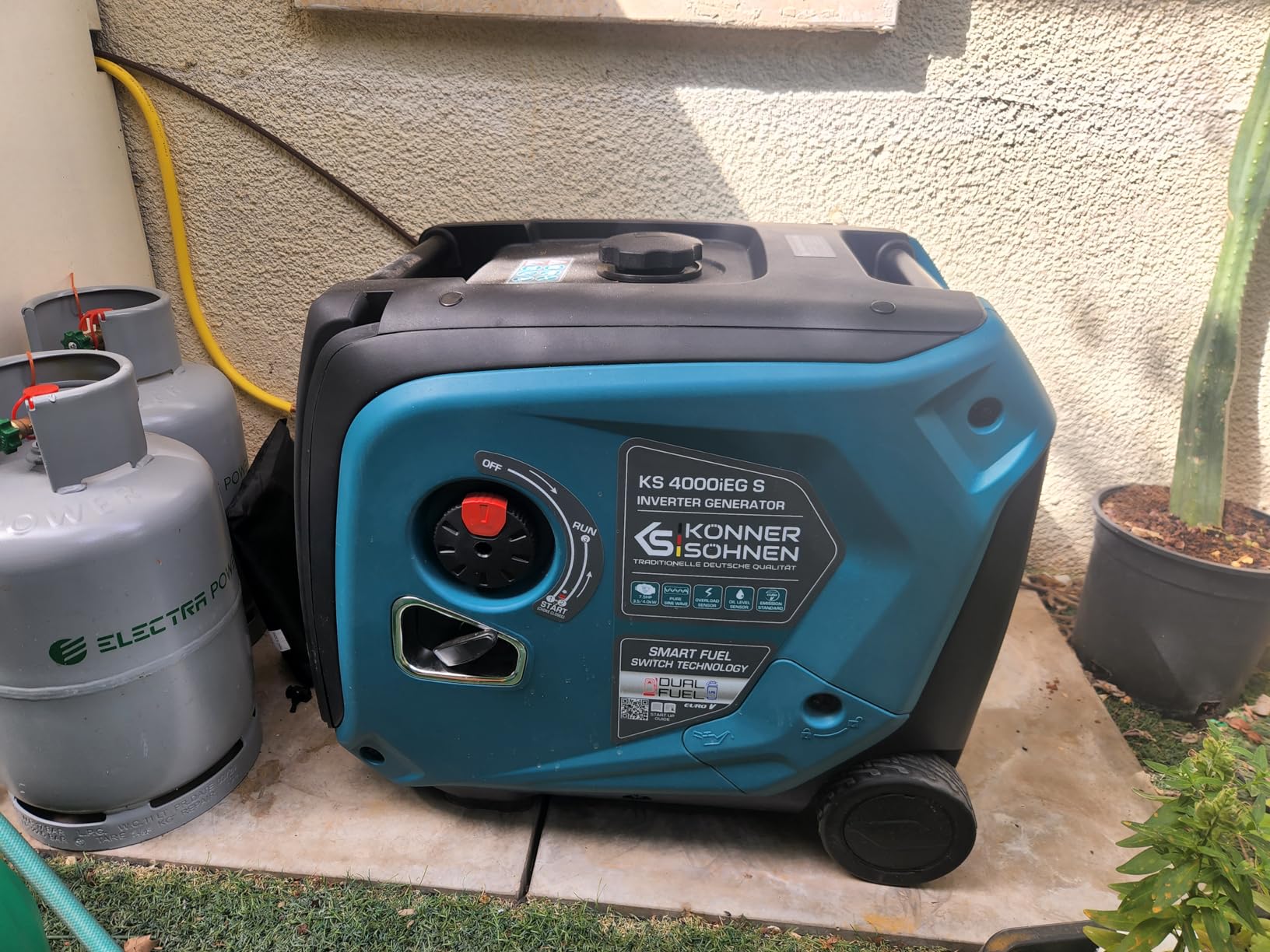 WLEAFJ Generator Cover Heavy Duty Waterproof, Universal Portable Generator Cover 32”L x 24”W x 24”H - for Most Generators 5000-10000 Watt customer photo 1