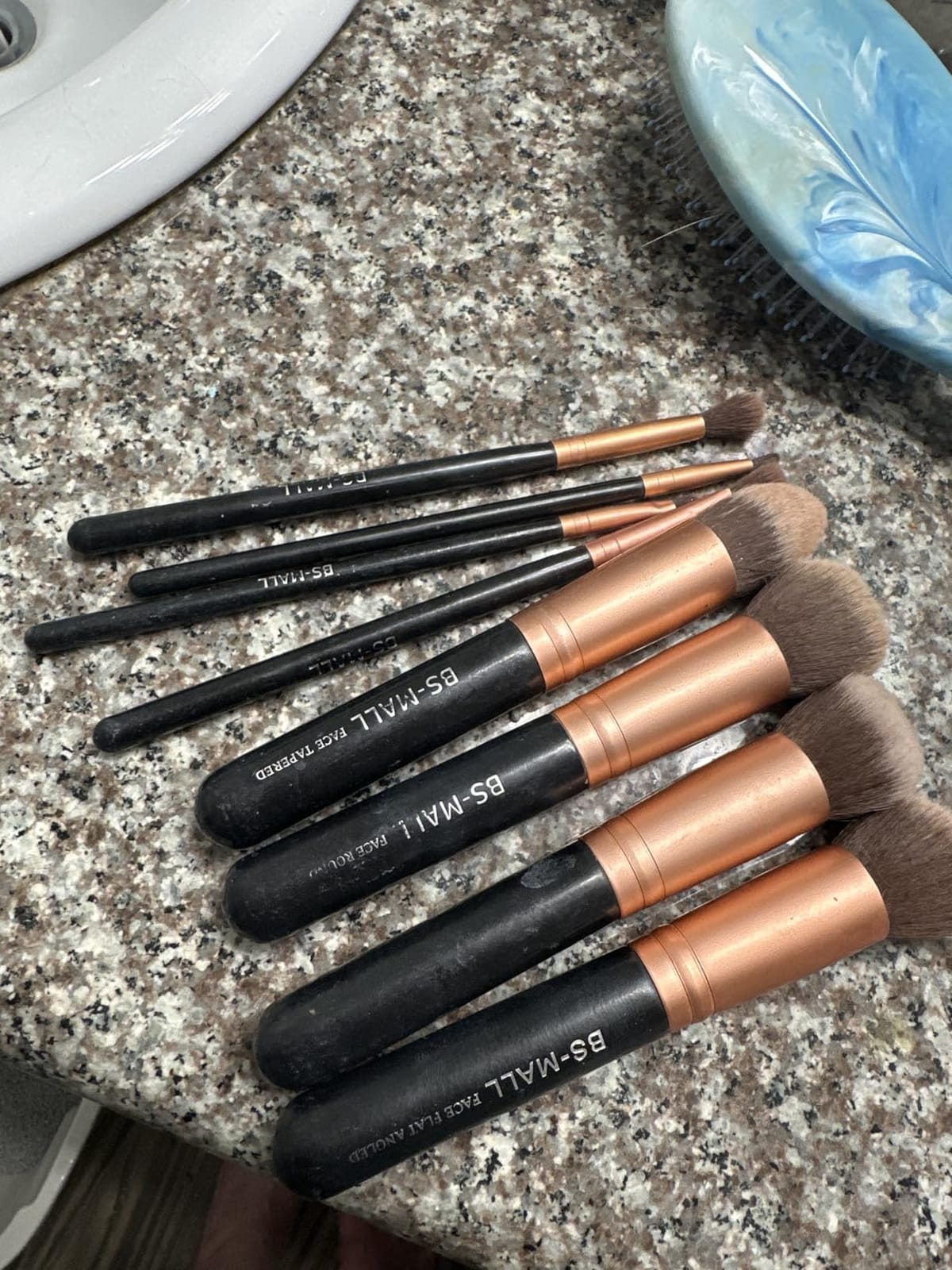 BS-MALL Makeup Brushes Premium Synthetic Foundation Powder Concealers Eye Shadows 14 Pcs Purple for Makeup Beginner or Professional with Travel Case customer photo 1