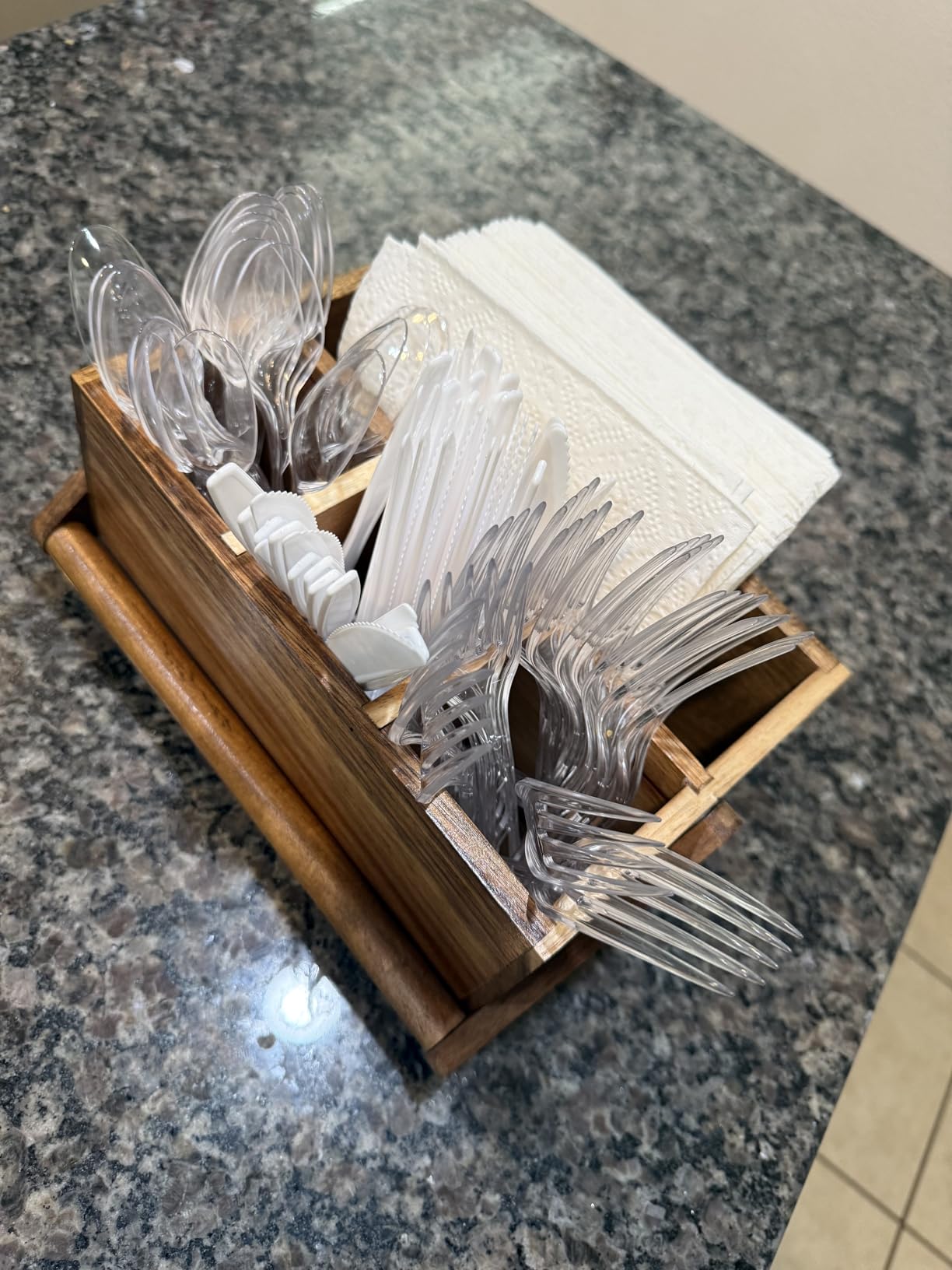 VaeFae Acacia Silverware Caddy, Utensil Holder with Handle, Medium customer photo 2