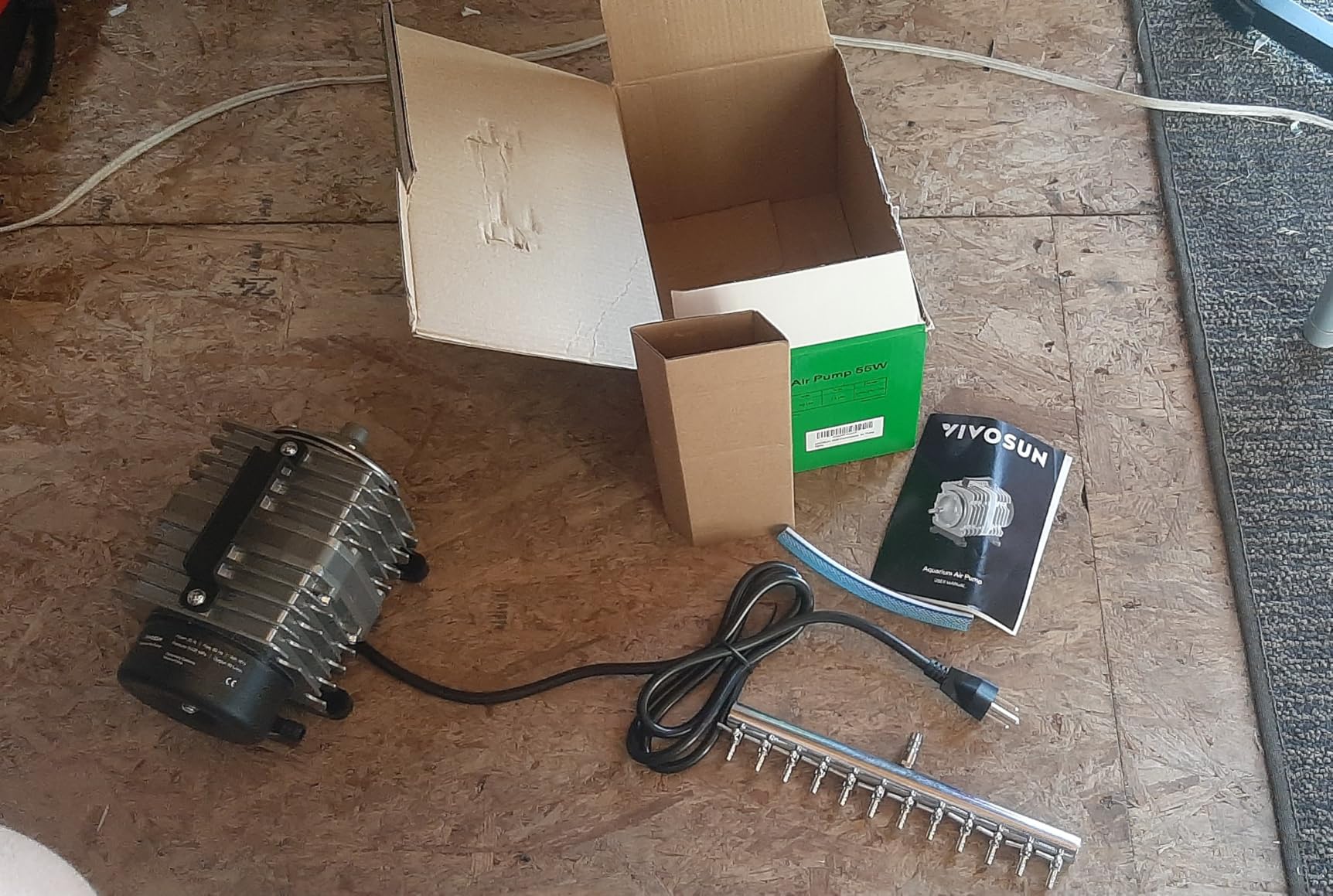 VIVOSUN 634GPH Aquarium Air Pump Commercial Air Pump with Aluminum Housing customer photo 2