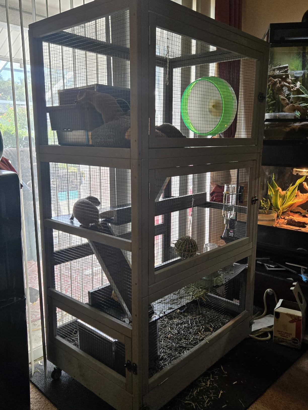 Aivituvin Chinchilla Cage Large Rolling Small Animal Cage for Adult Rats, 4 Level Ferret Cage Hutch for Ferret Bunny Indoor- Deluxe Home for Pets (Grey) customer photo 1
