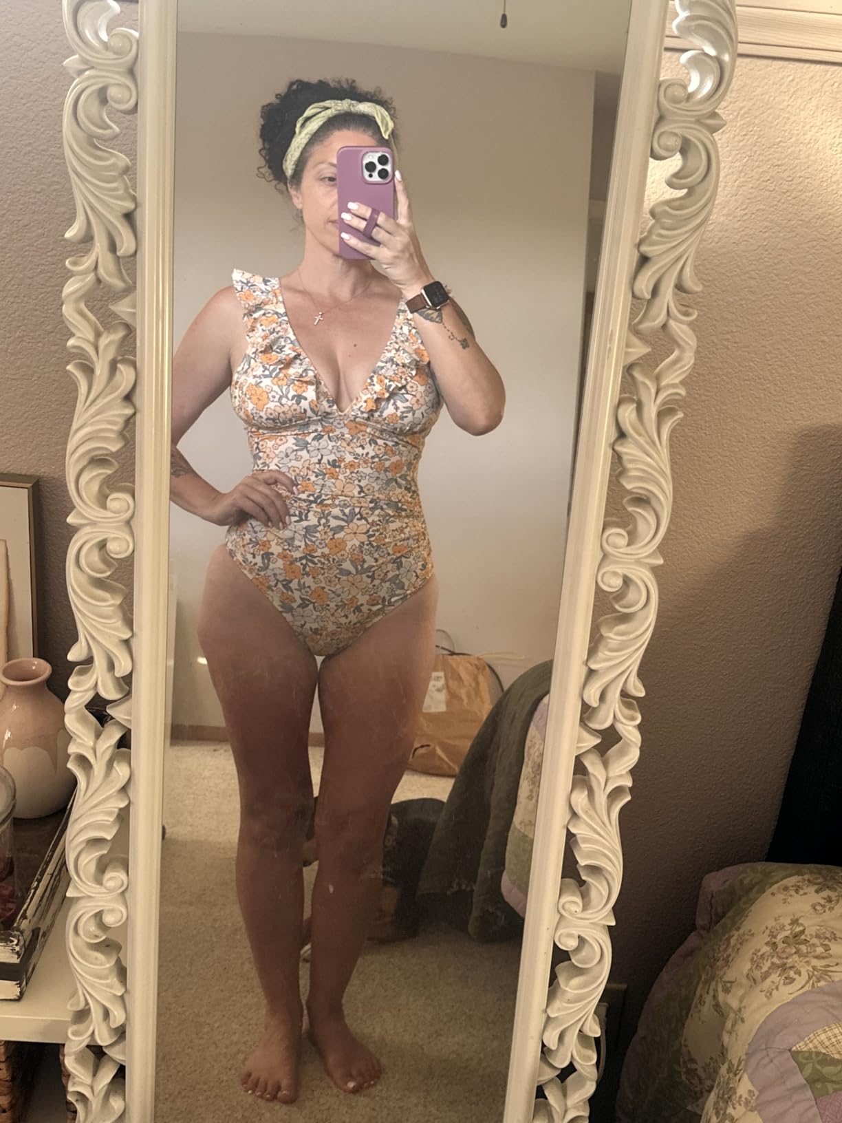 CUPSHE Women's One Piece Swimsuit V Neck Bathing Suit Ruched Tummy customer photo 2