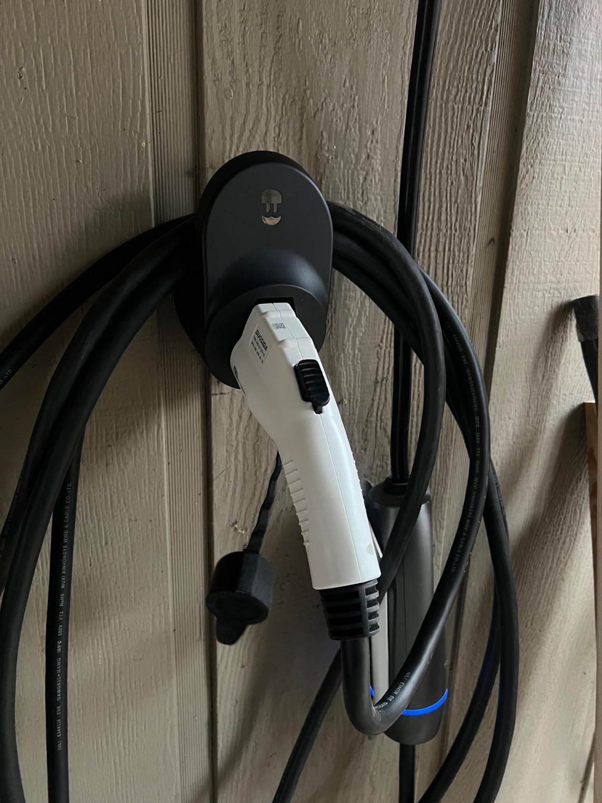 Wallbox Berlin EV J1772 Connector & Cable Holster, EV Charger Accessory | Easy Installation, Durable and Weather-Resistant, Organized & Secure EV Charger Storage customer photo 2
