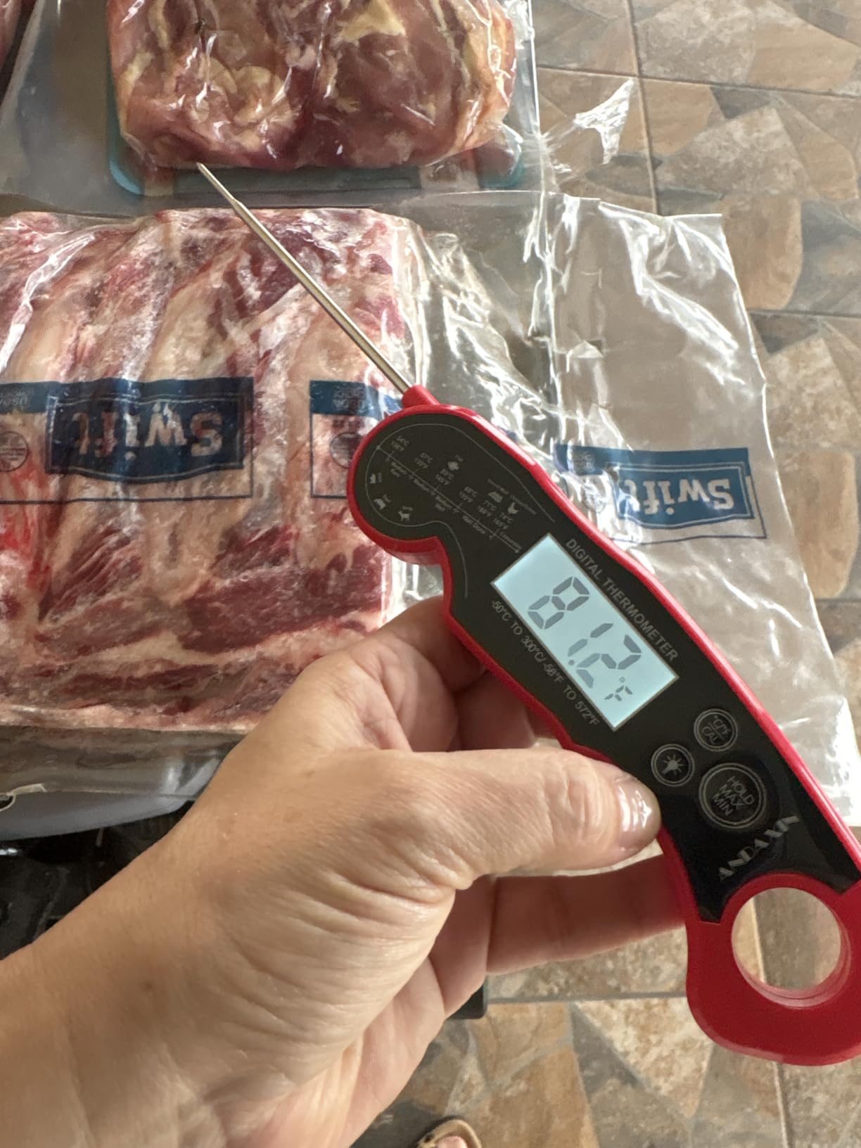 Meat Thermometer Digital for Grilling and Cooking - ANDAXIN Waterproof Ultra-Fast Instant Read Food thermometers with Backlight & Calibration for Kitchen, Deep Fry, BBQ, Grill(Red/Black), LCD customer photo 2