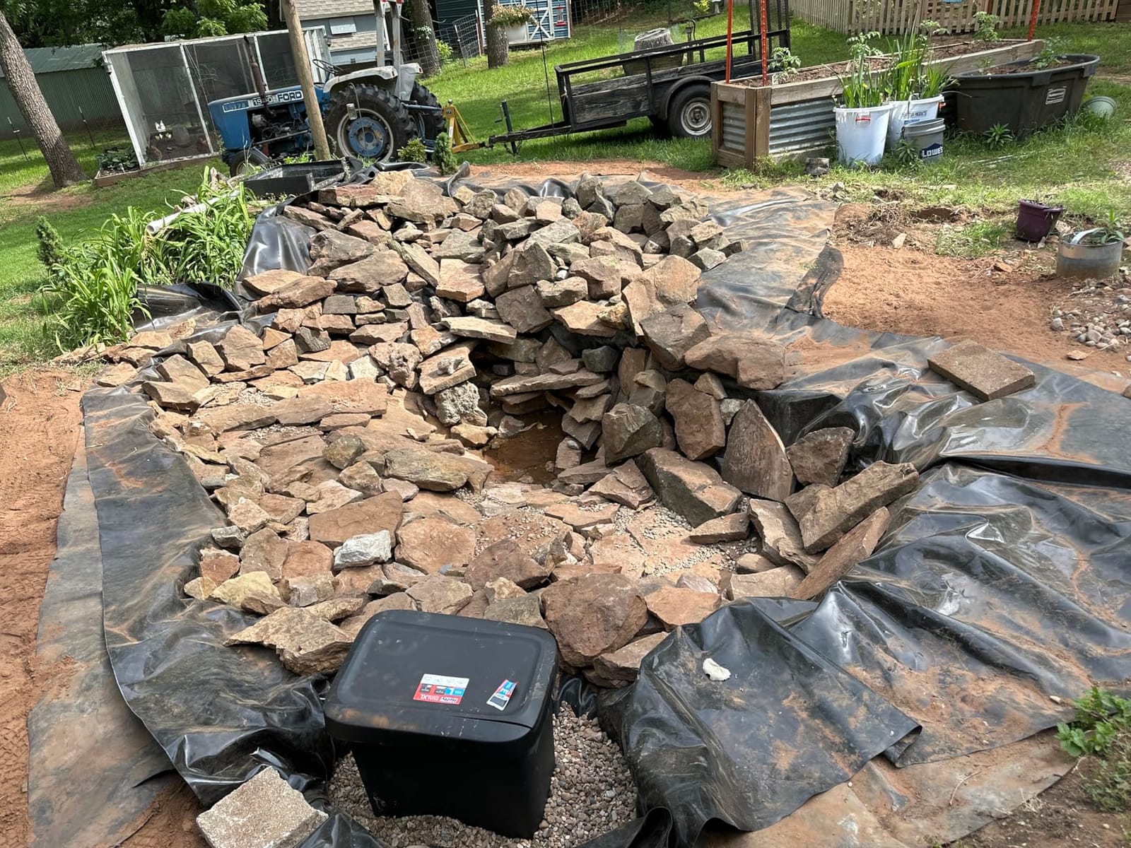 Adroiteet 10 x 15 FT Pond Liner, 20 Mil HDPE Pond Liners for Outdoor Ponds customer photo 1