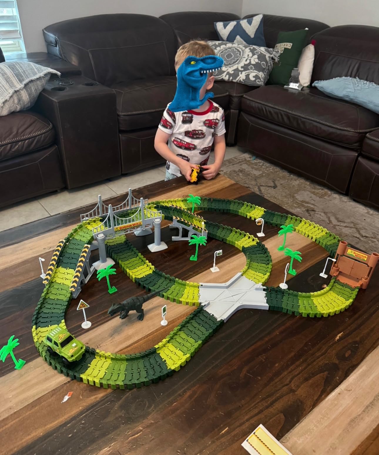 Kids Toys 253 PCS Construction Race Tracks, Create A Engineering Road Game | 5 PCS Construction Truck Cars, DIY Flexible Track Play Set, Birthday Xmas Gifts Toy for 3 4 5 6 7 8 Year Old Boys Girls customer photo 2