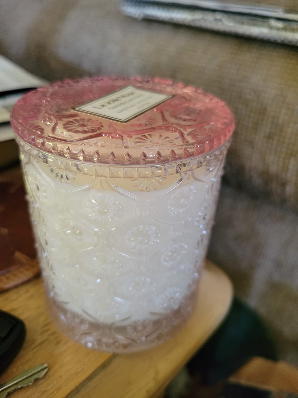 LA JOLIE MUSE Santal Rosé Scented Candles for Home, Natural Soy 40 Hrs | Luxury Pink Jar Candle, Clean Non Toxic Wax, Gifts for Women, Floral Decorative Candles for Candle Warmer, Sandalwood Rose customer photo 1