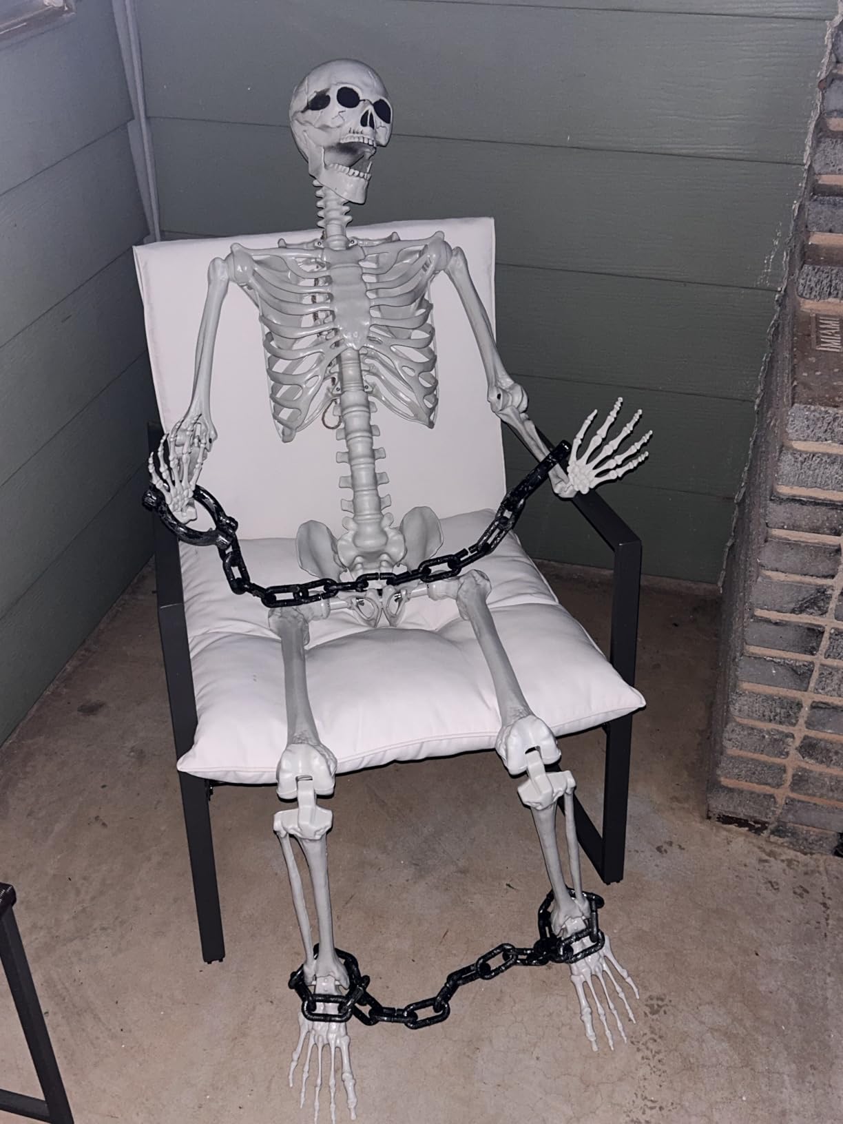 5.4Ft Halloween Skeleton Life Size Skeleton with Posable Joints | Full Body, Realistic Human Bones, Pose Skeleton Prop Decoration. Plastic Skeleton for Halloween Decor customer photo 2