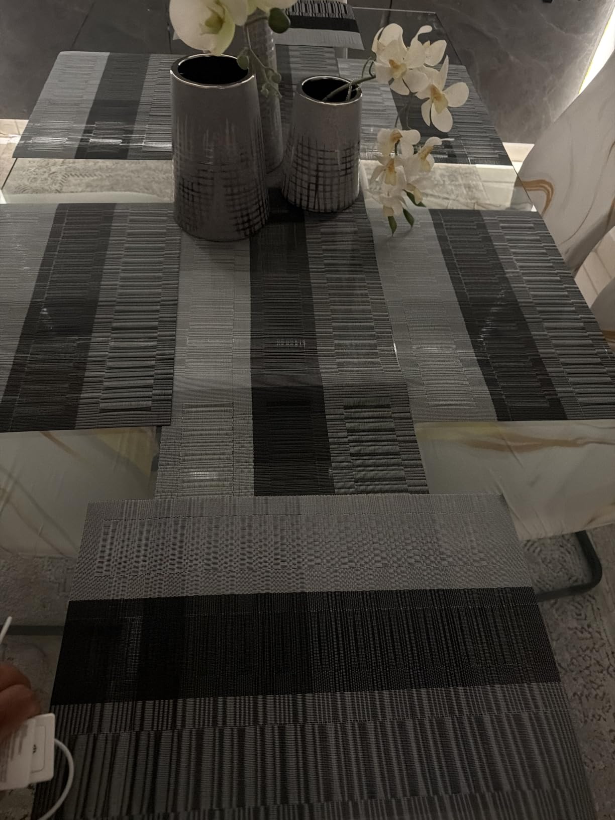 PIGCHCY Luxurious Placemats and Table Runner Set, Stylish Durable Placemats Set of 6 for Home Wedding Hotel Decoration (Black) customer photo 1