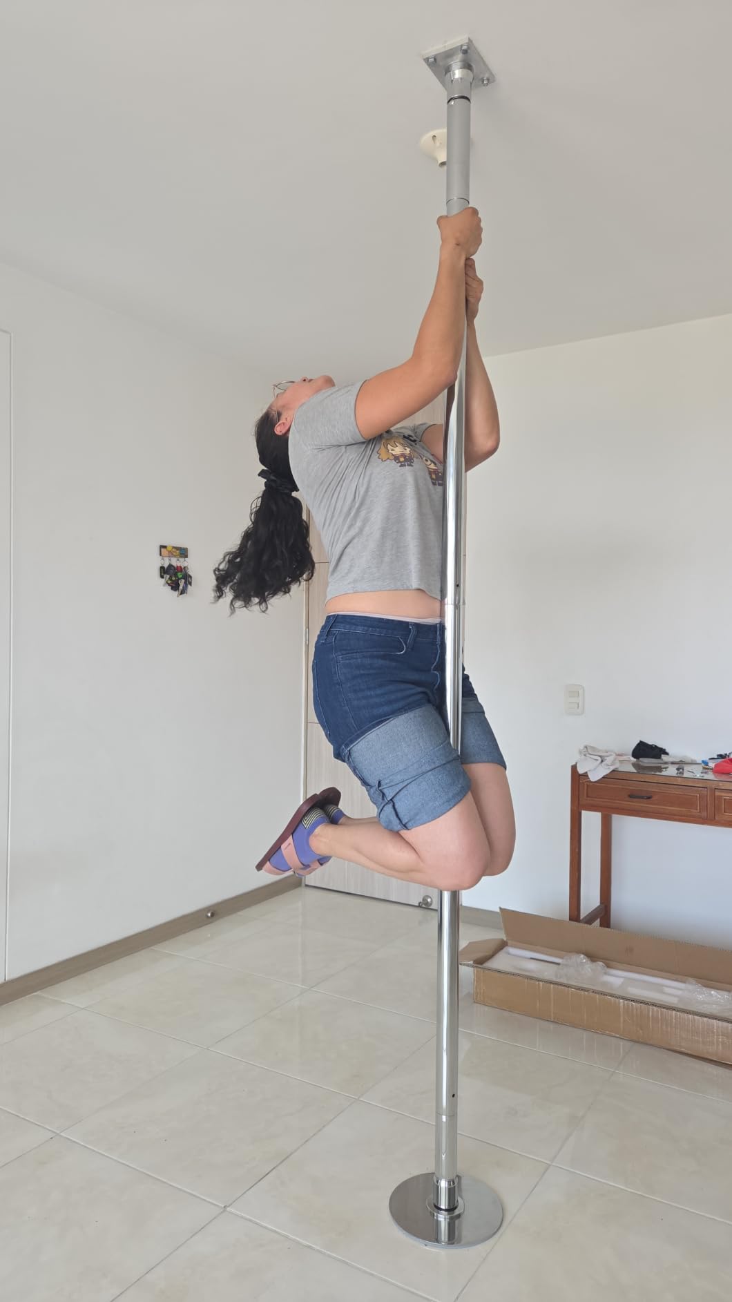 Permanent Dance Pole, CE Certified, 45mm, for 7.22-8.86ft Ceiling customer photo 1