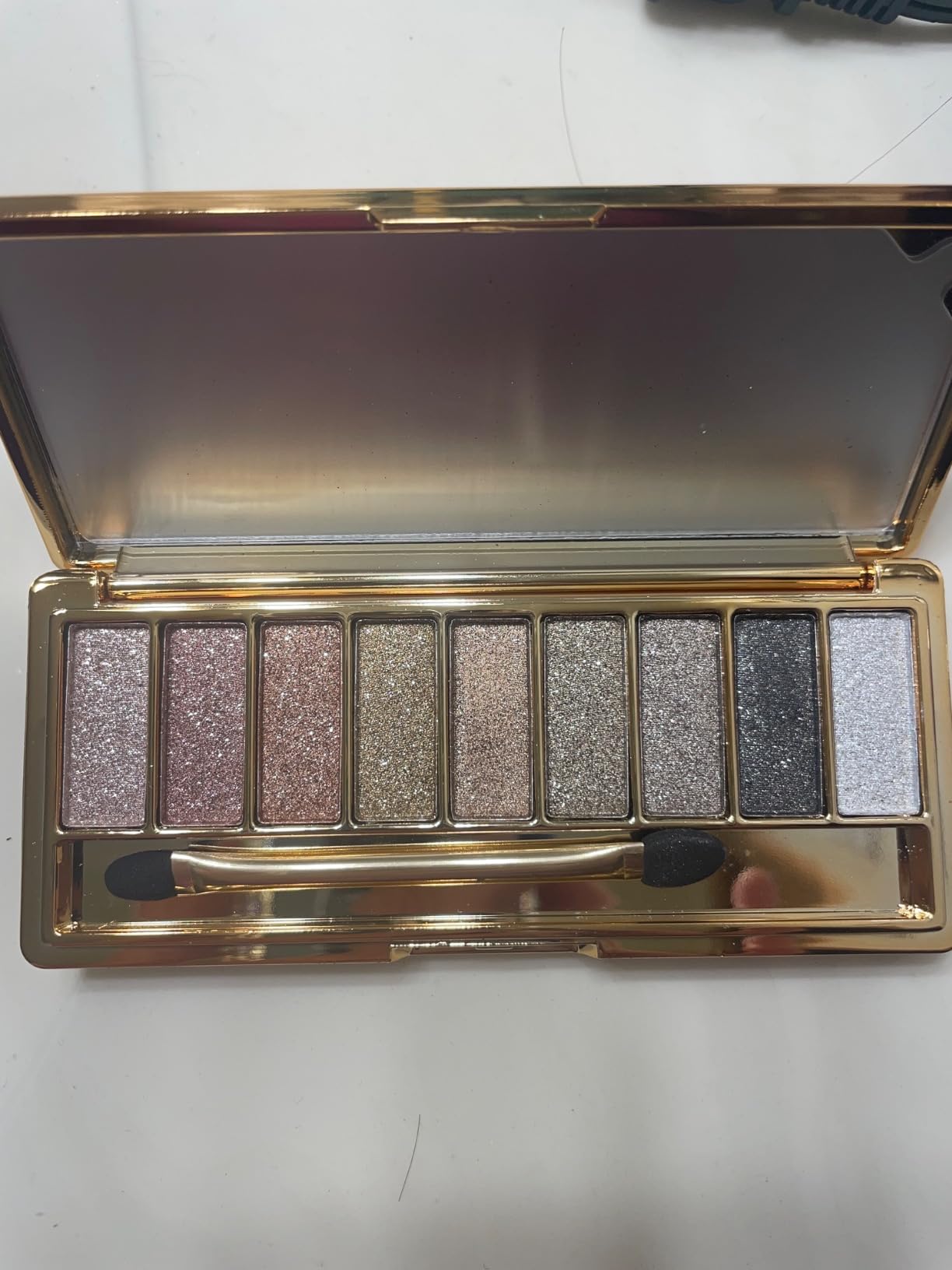 Glitter Eyeshadow Pallet Makeup Sets, 9 Colors Shimmer Sparkle Eyeshadow Palette Diamond Bright Makeup Shimmery Sparkly Glittery Highly Pigmented Waterproof Long-lasting Eye Shadow Palette customer photo 2