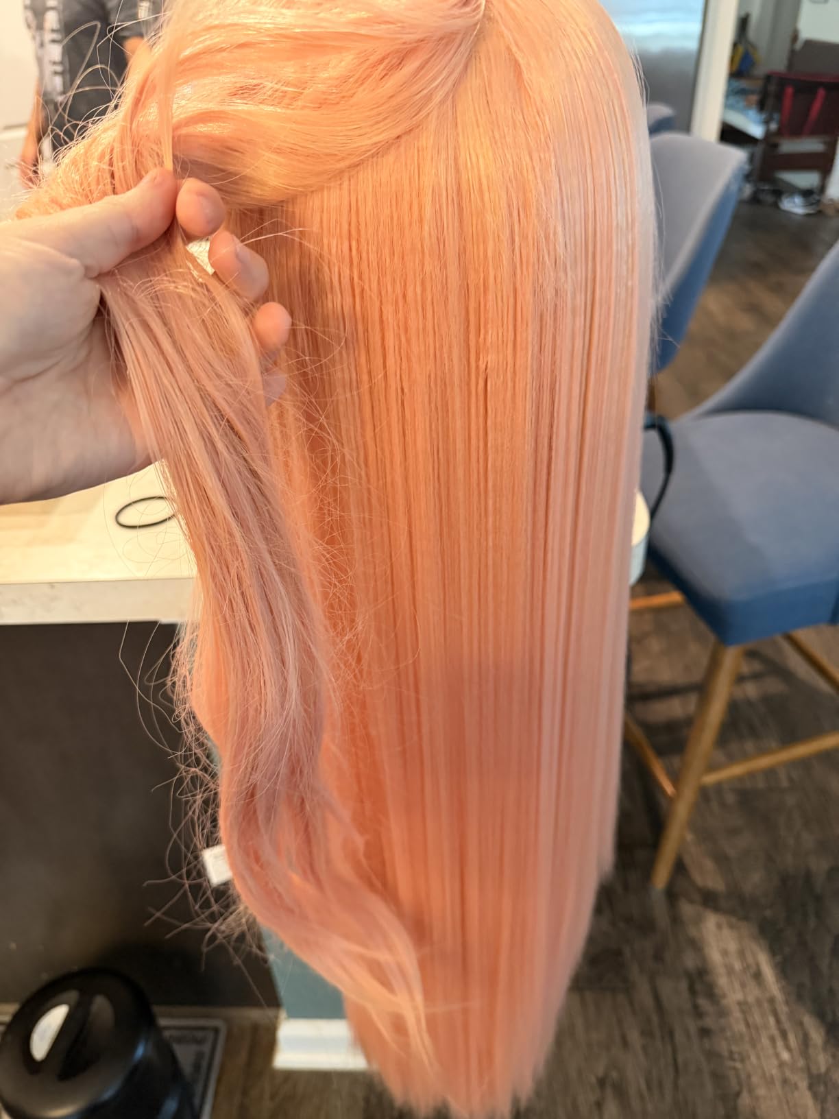 SAOSA Hair Crimper, Ceramic Crimping Iron with 5 Temp Settings (150℃–230℃), 30s Fast Heat, Dual Voltage Travel Volumizing Iron for 80s Retro Waves, Root Lift & Fluffy Texture, Glove Included customer photo 1
