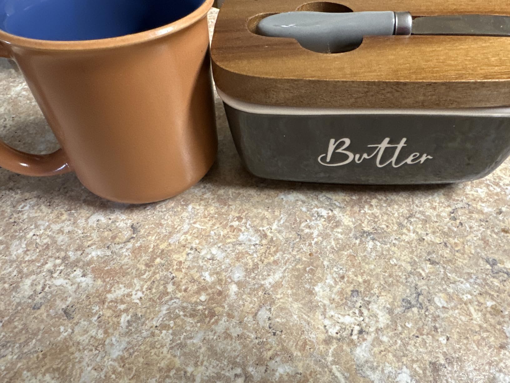 ALELION Black Butter Dish with Lid and Knife for Countertop - Airtight Ceramic Butter Keeper Container with Thick Acacia Wood Lid for Counter or Fridge - for Farmhouse Kitchen Decor and Accessories customer photo 2