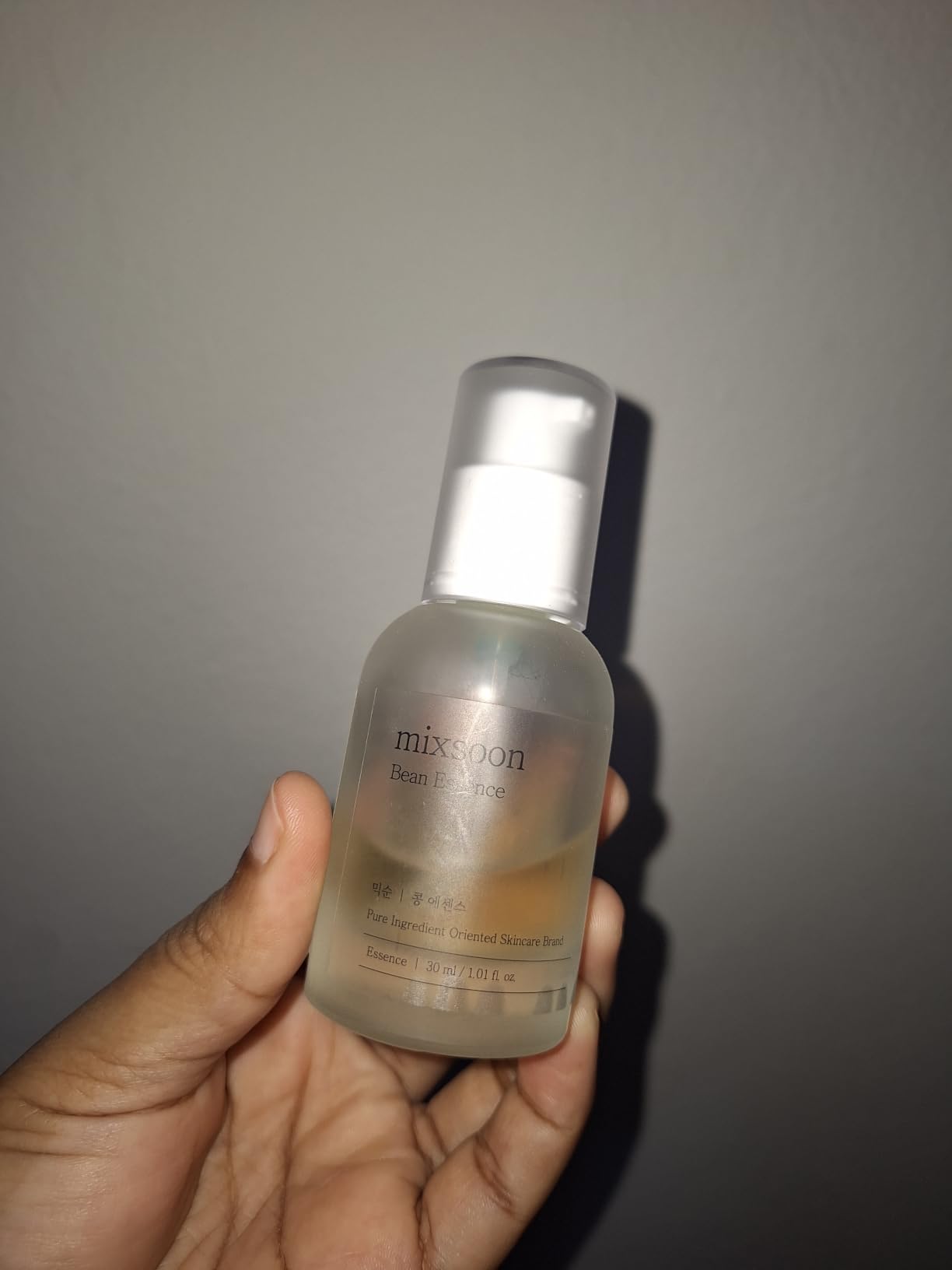 mixsoon Bean Essence Korean Skin Care, Gentle AHA Exfoliating Essence for Glass Skin Glow, Hydrating Face Serum with Fermented Bean, Smooth Skin, 30ml / 1.01 fl.oz. Korean Glass Skin Care customer photo 2