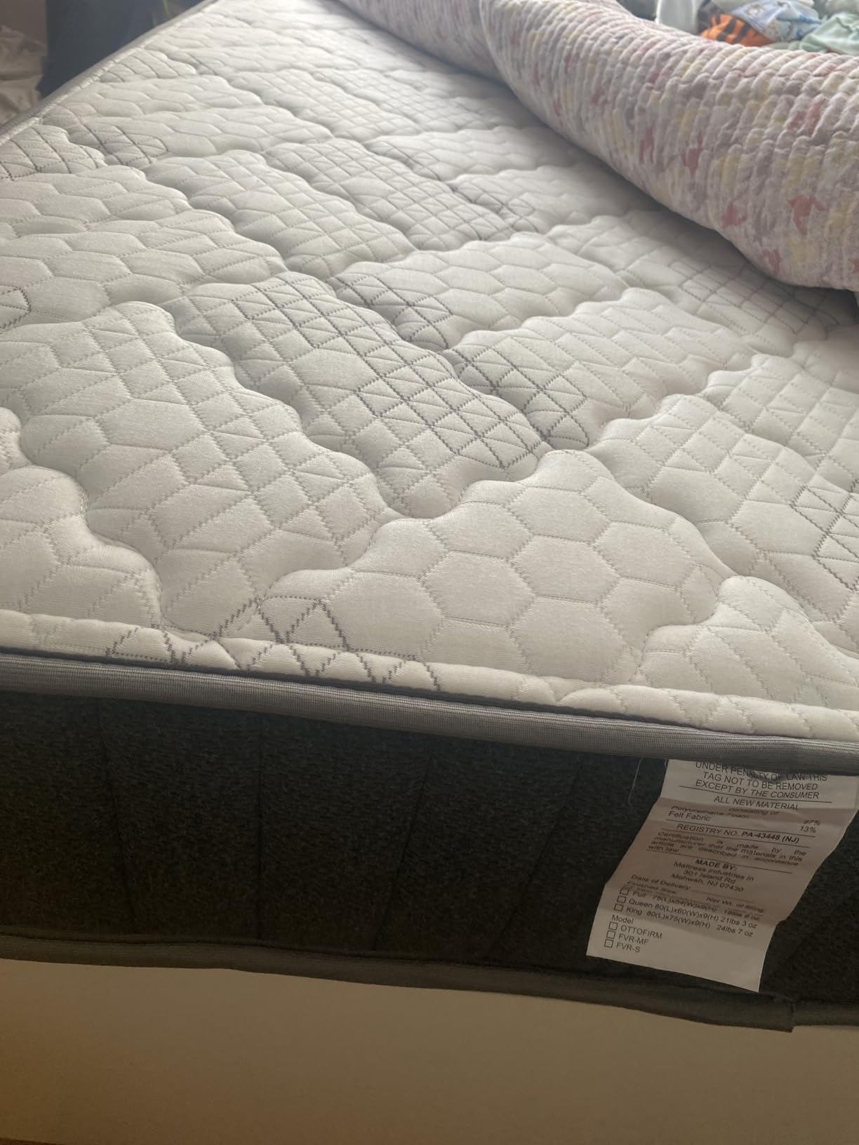 Ottomanson 8 Inch Twin Mattress, Firm Hybrid Mattress in a Box customer photo 1