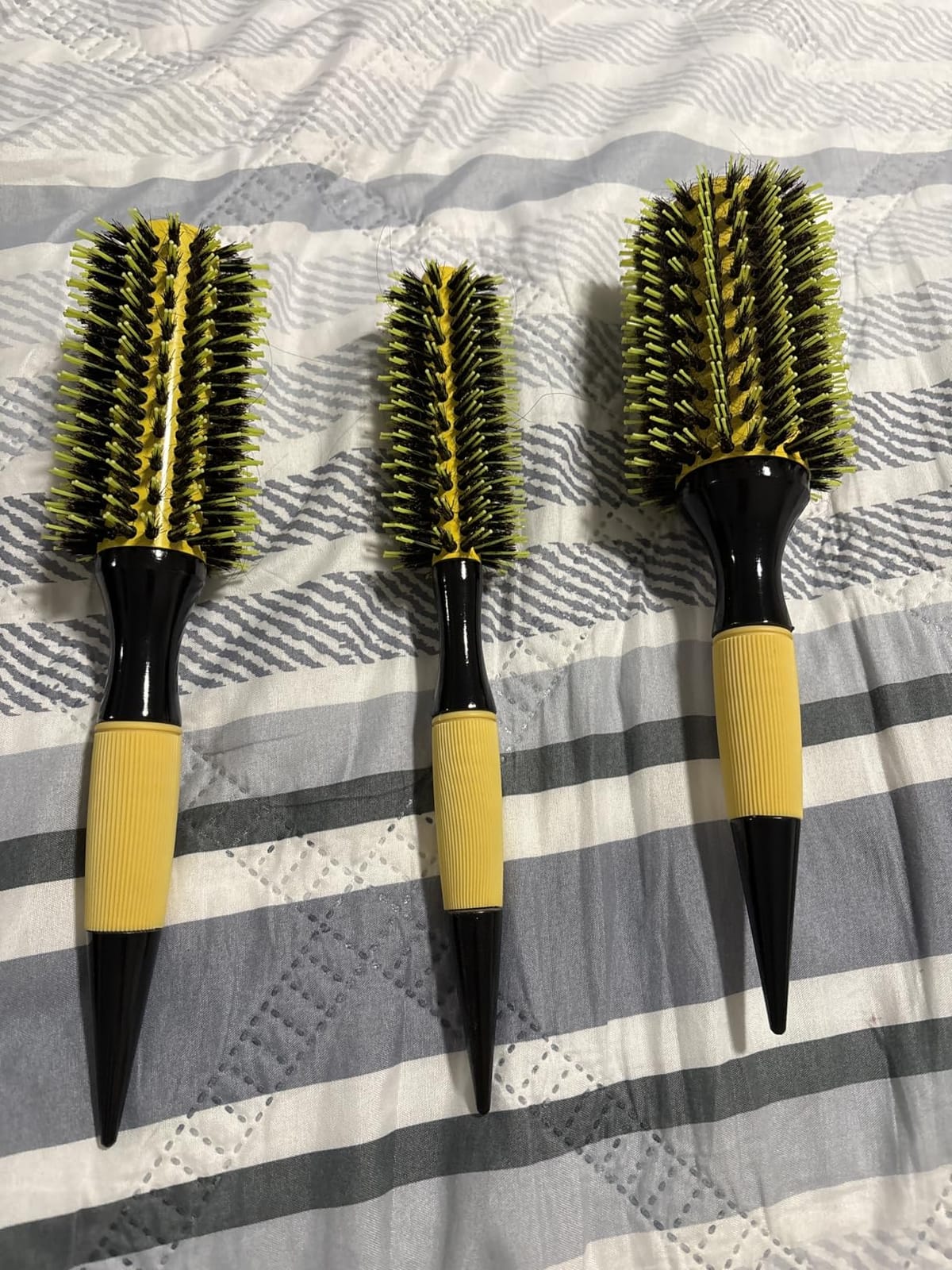 Thermal Round Barrel Boar Bristle Hair Brush Set for Women & Men - Professional Hair Styling for Blow Drying, Curling, Scalp Massage, Wet and Dry Use (Pink) customer photo 1