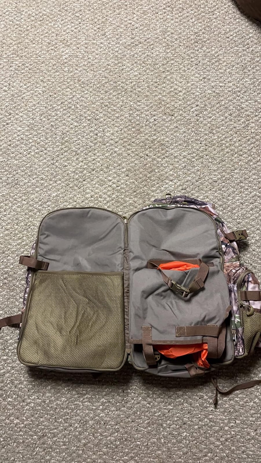 Large Hunting Backpack with padded weapon for Bow Rifle Hunting Gear40L customer photo 2