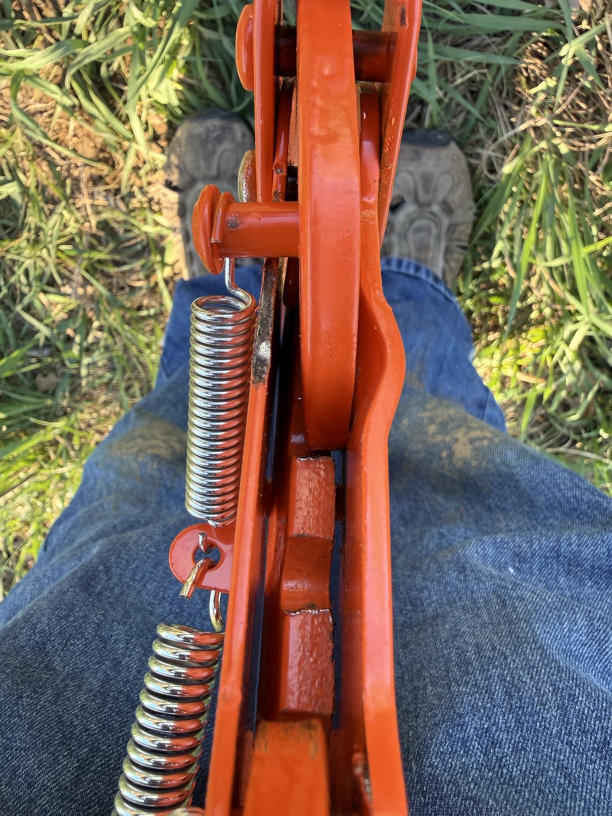 Heavy Duty Carbon Steel Fence Stretcher Tool, All Purpose Wire Tensioner for Barbed & Smooth Wire Fence, Fence Fixer and Splicer for Agricultural, Ranch & Residential Fences customer photo 2