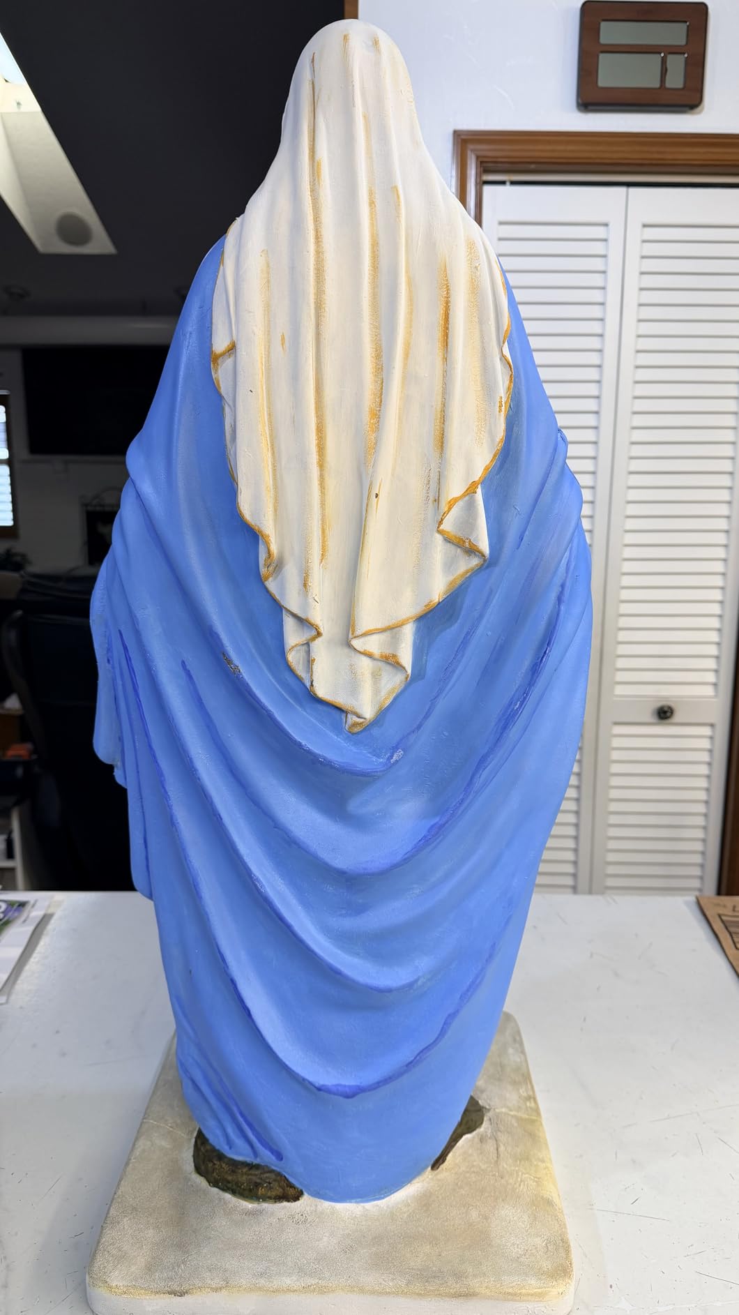 Emsco Group Virgin Mary Statue - Natural Sandstone Appearance - Made of Resin - Lightweight - 34