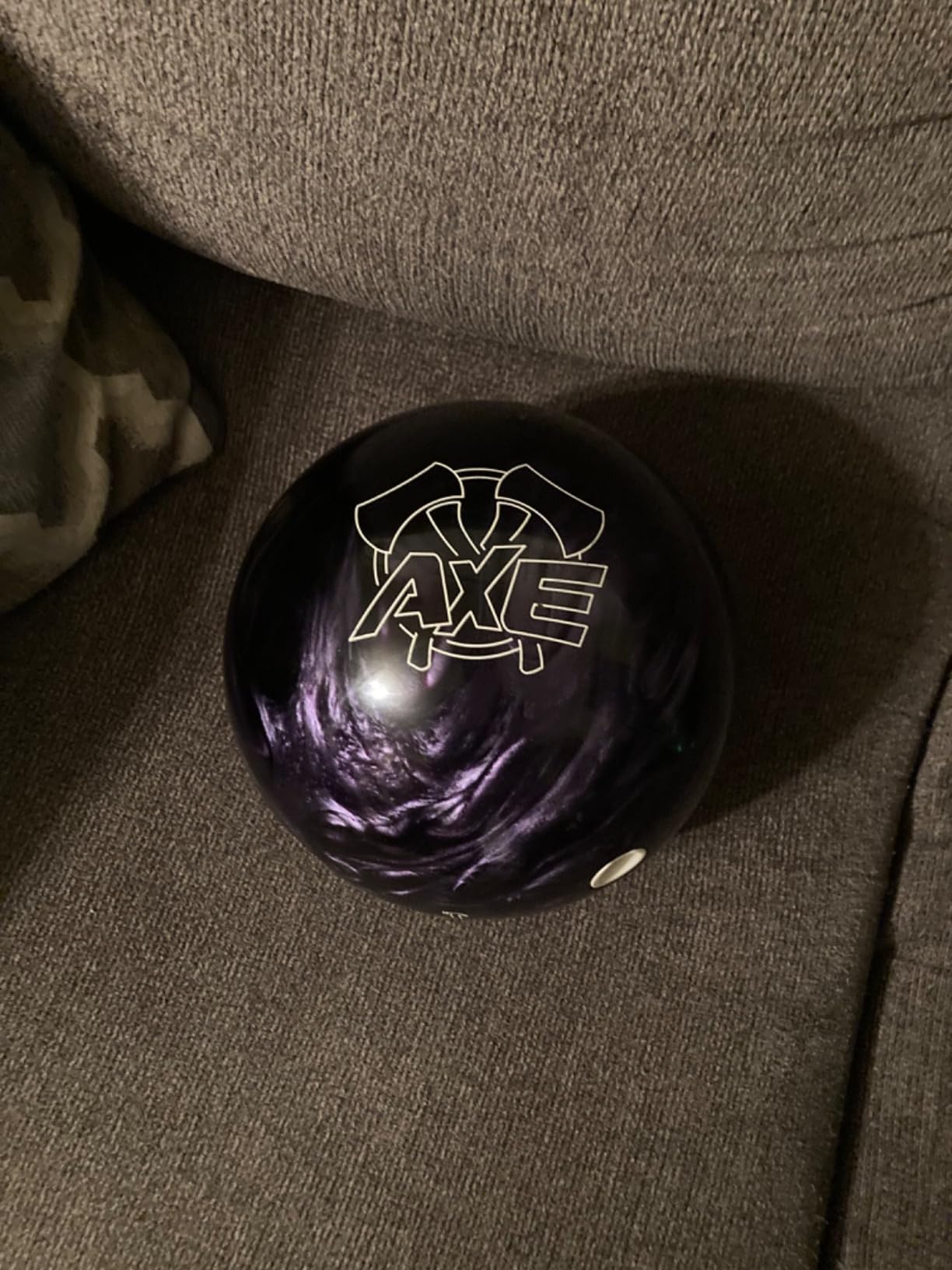 Hammer Axe Black/Smoke Bowling Ball customer photo 2