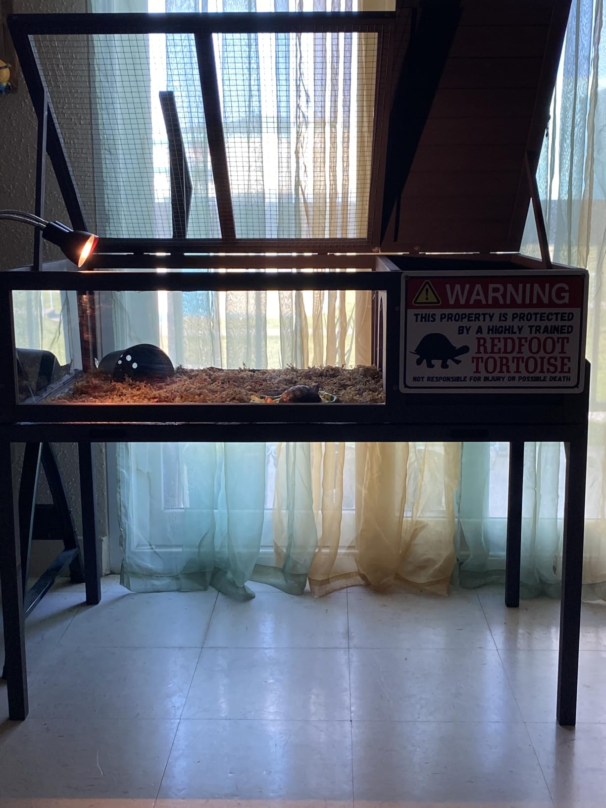 GEGURI Tortoise Habitat Indoor & Outdoor, Wooden Tortoise House with Detachable Legs, Reptile Cage for Small Animals customer photo 1