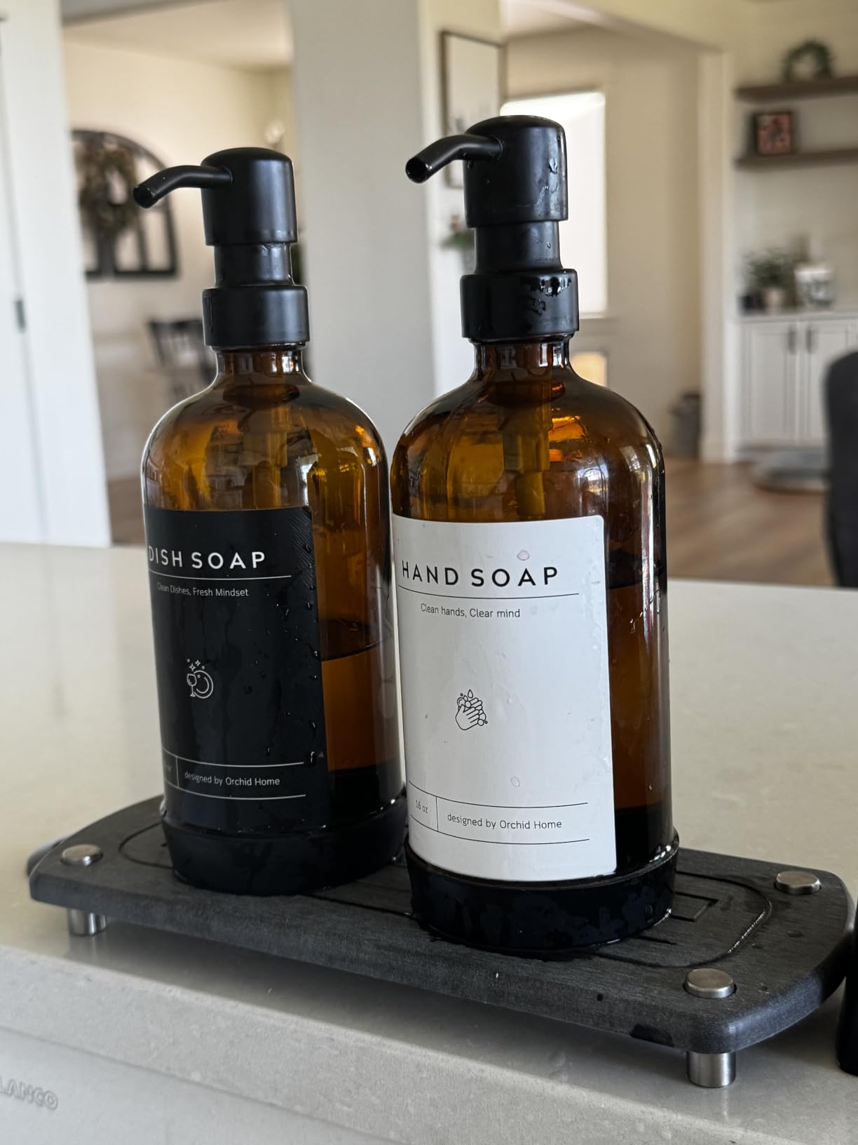 [Luxury] Kitchen Soap Dispenser Set - 16OZ Amber Glass Bottle, Stainless Steel Pump, Instant Dry Tray, Waterproof Labels, Non-Slip Silicone Pad, and Dish Brush | Upgrade for Your Kitchen and Bathroom customer photo 1