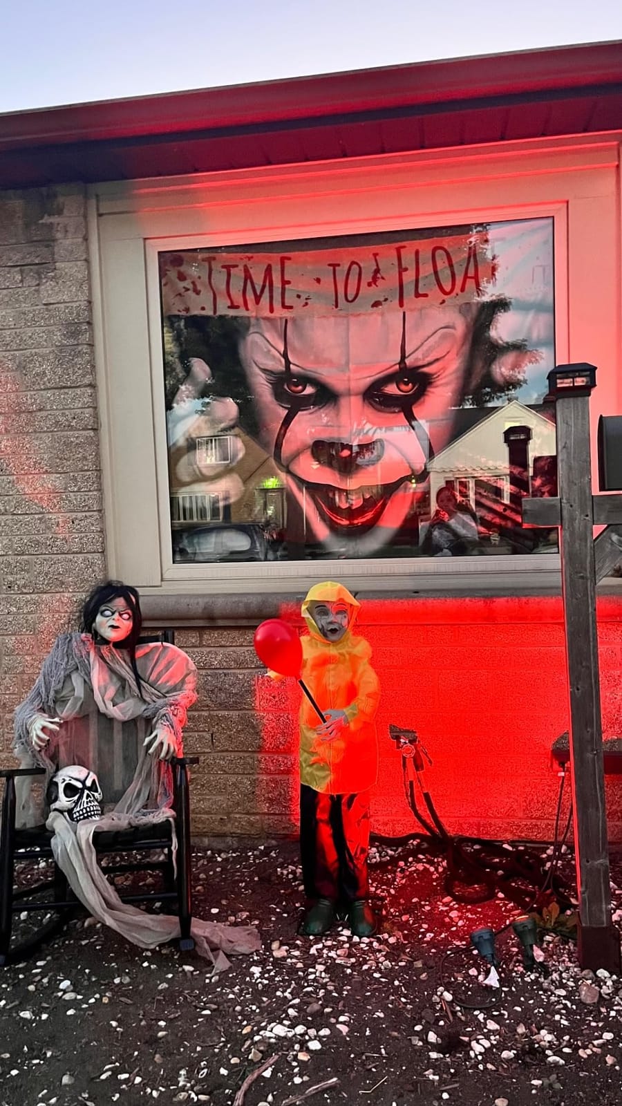 Halloween Decorations Outdoor - 4 Ft Life Size Animatronics Prop customer photo 1