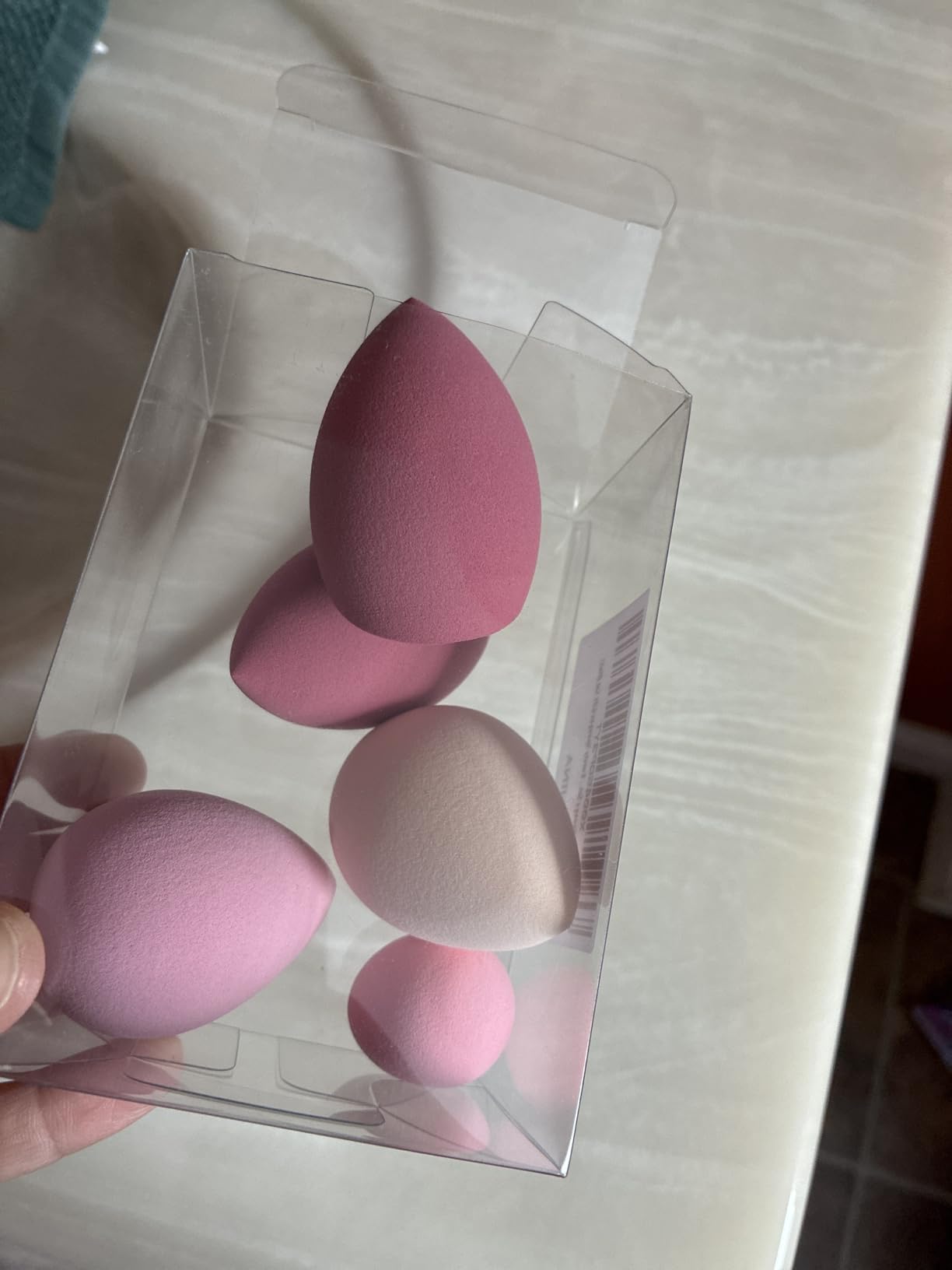 Foonbe Makeup Sponge Set, 7 Pcs Multi Colored Blender Sponges customer photo 1