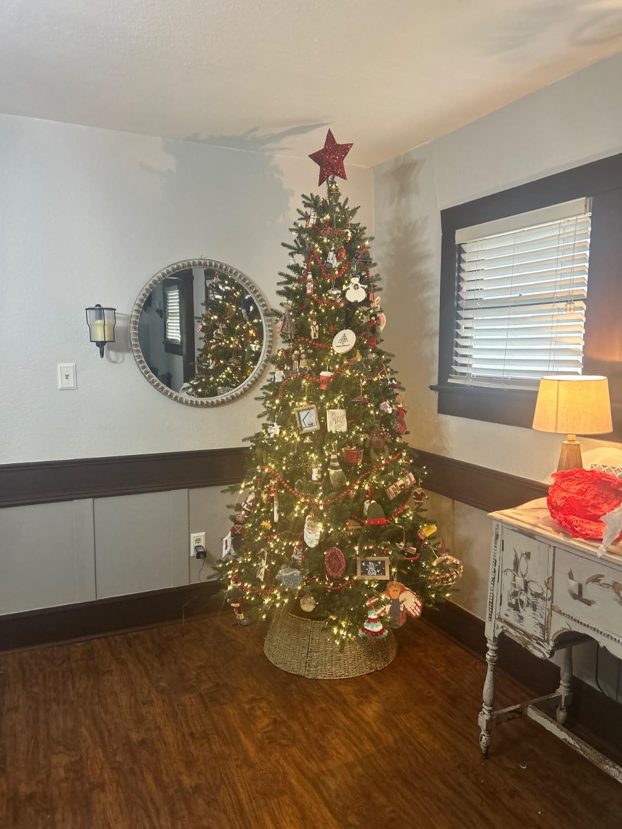 Rocinha Rattan Christmas Tree Collar Basket - Rustic Handcrafted Tree Ring customer photo 2