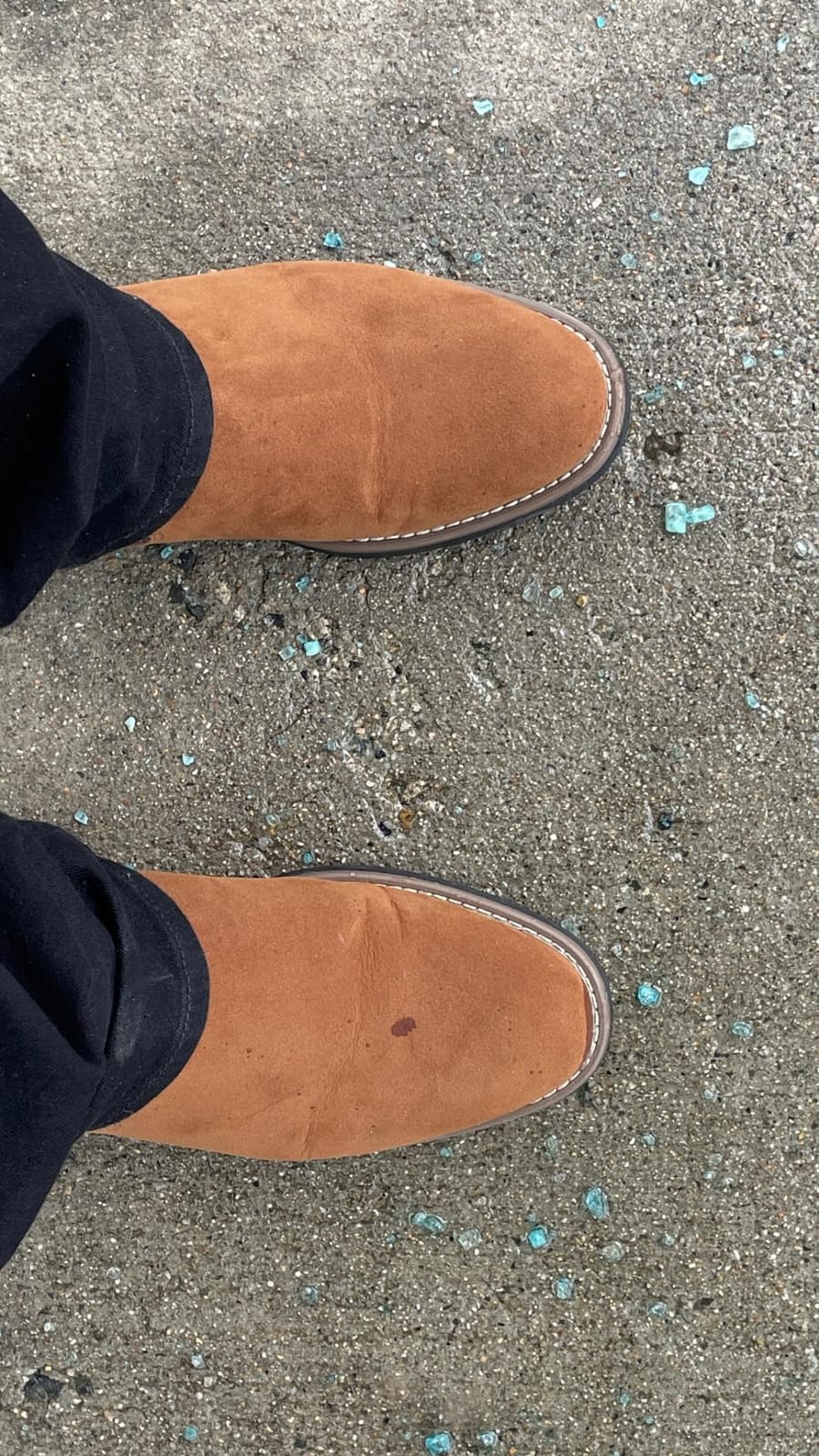 DECARSDZ Men's Chelsea Boots Casual Classic Comfy Slip-On Suede Chukka Mens Ankle Boot customer photo 1