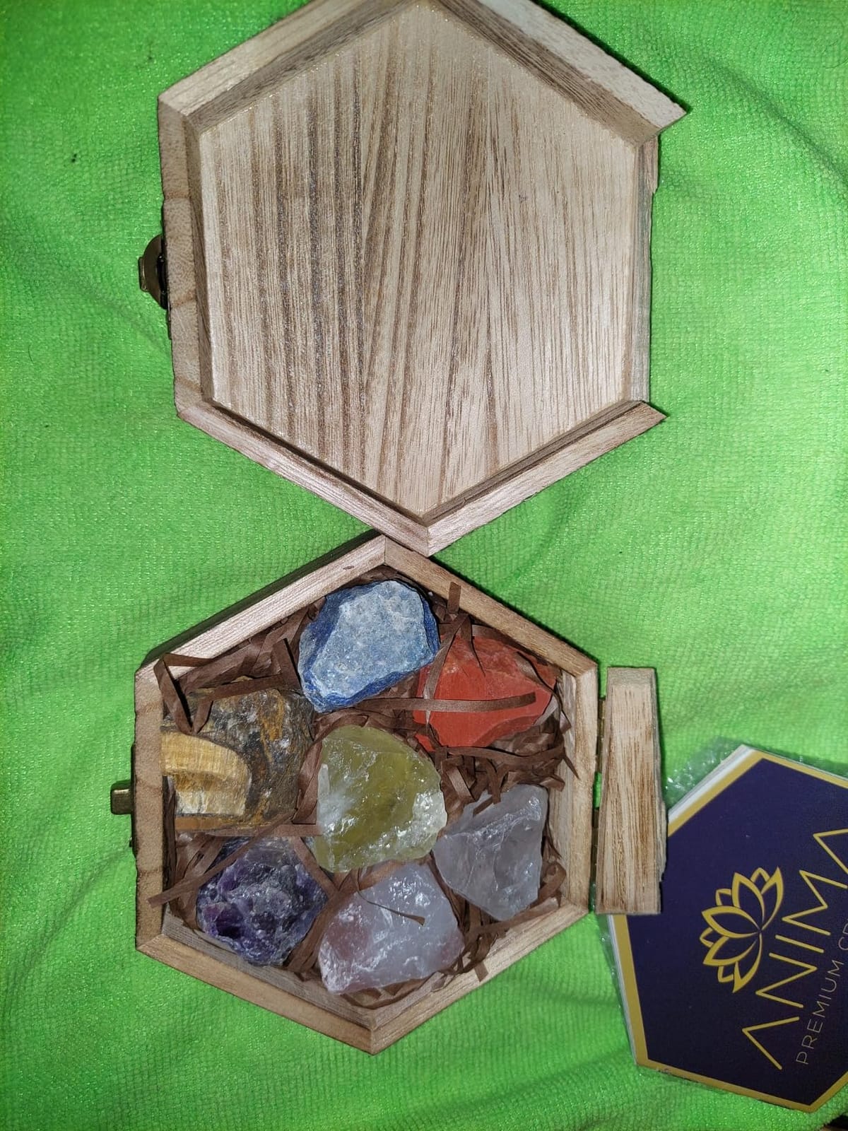 Anima 7 Chakra Healing Crystals Set for Energy Alignment & Balance customer photo 1