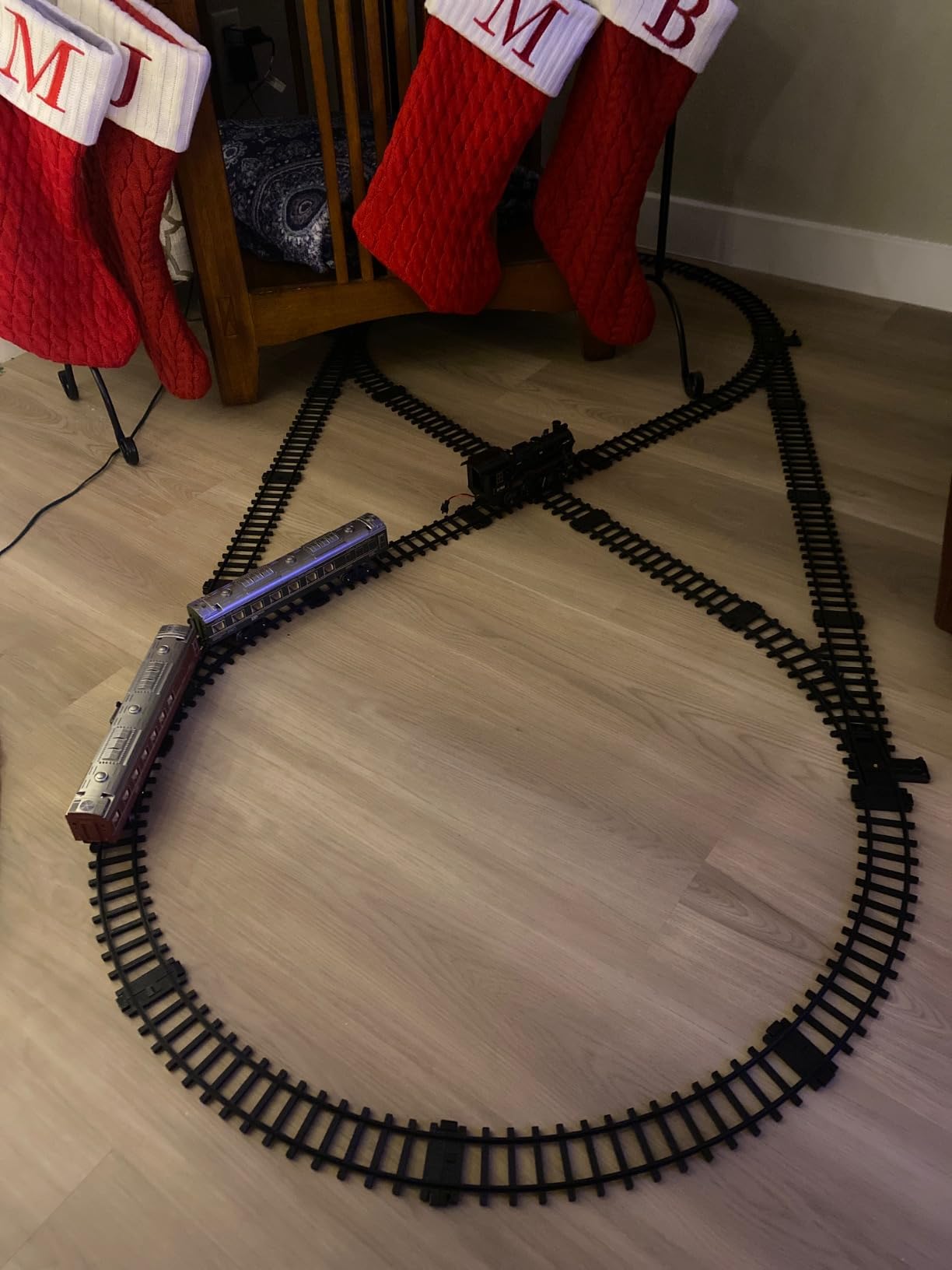 Hot Bee Train Set - Train Toys for Boys w/Smokes, Lights & Sound customer photo 1